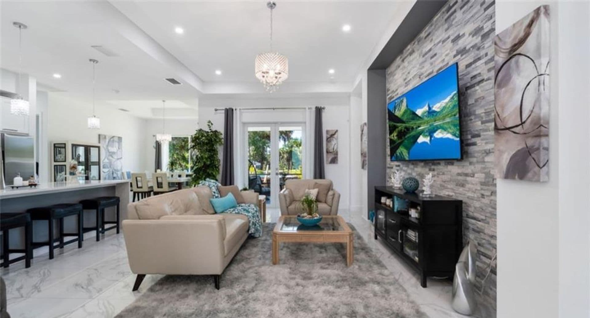 Naples House: 3502 40th Ave SE