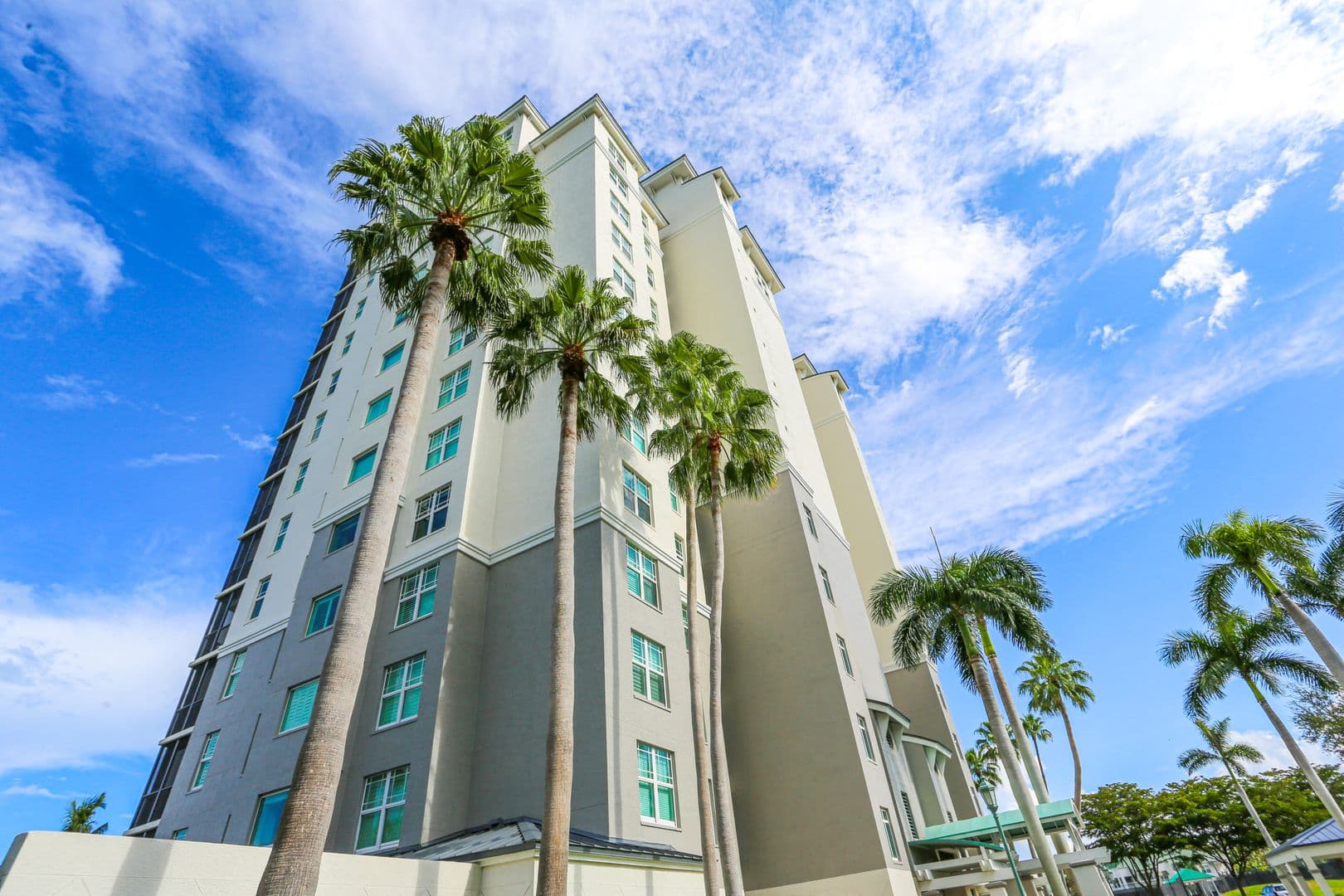 Naples House: 430 Cove Tower Drive Unit 1202