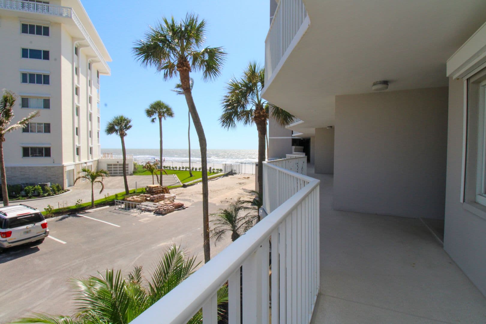 Naples Condo: 3443 Gulf Shore Boulevard N Unit 213