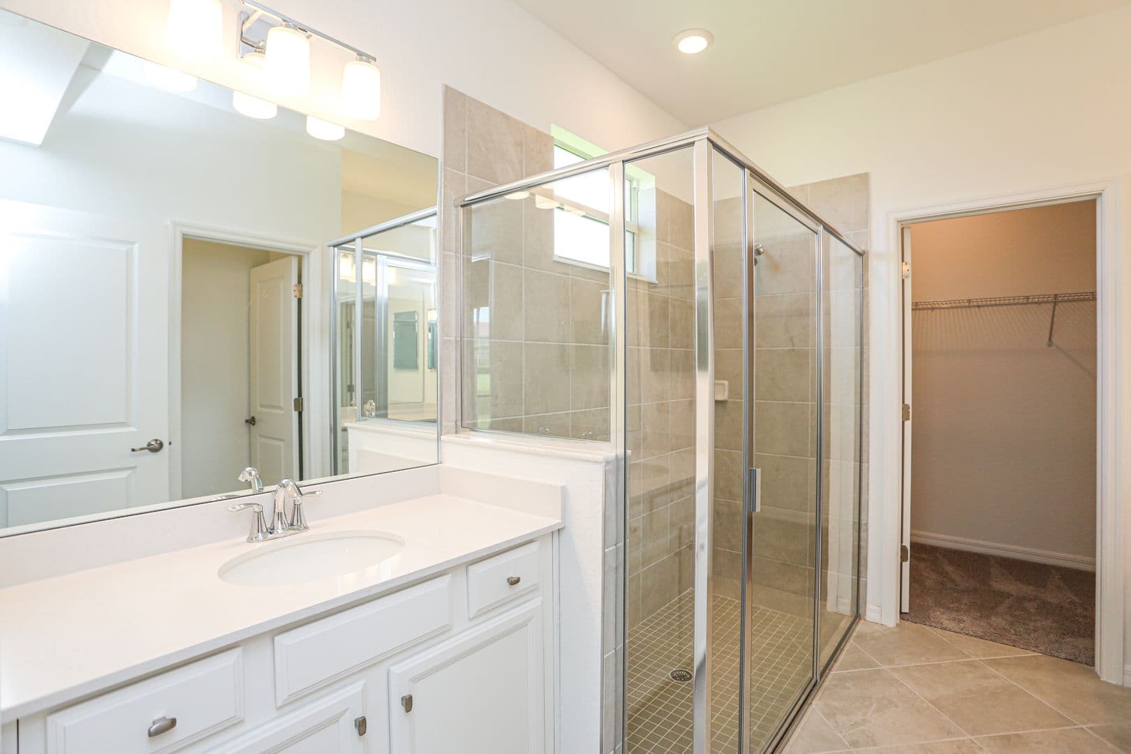 Naples House: 2599 Vine Avenue
