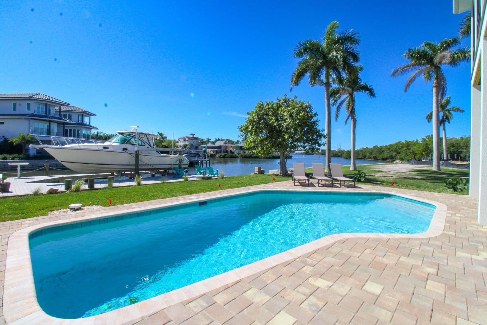 Bonita Springs House: 4879 Esplanade Street