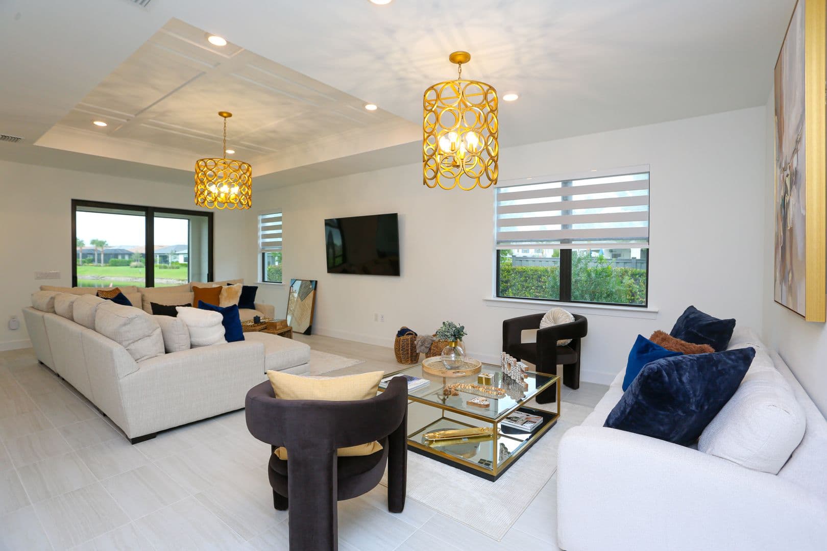 Naples House: 1937 Yellowfin Circle