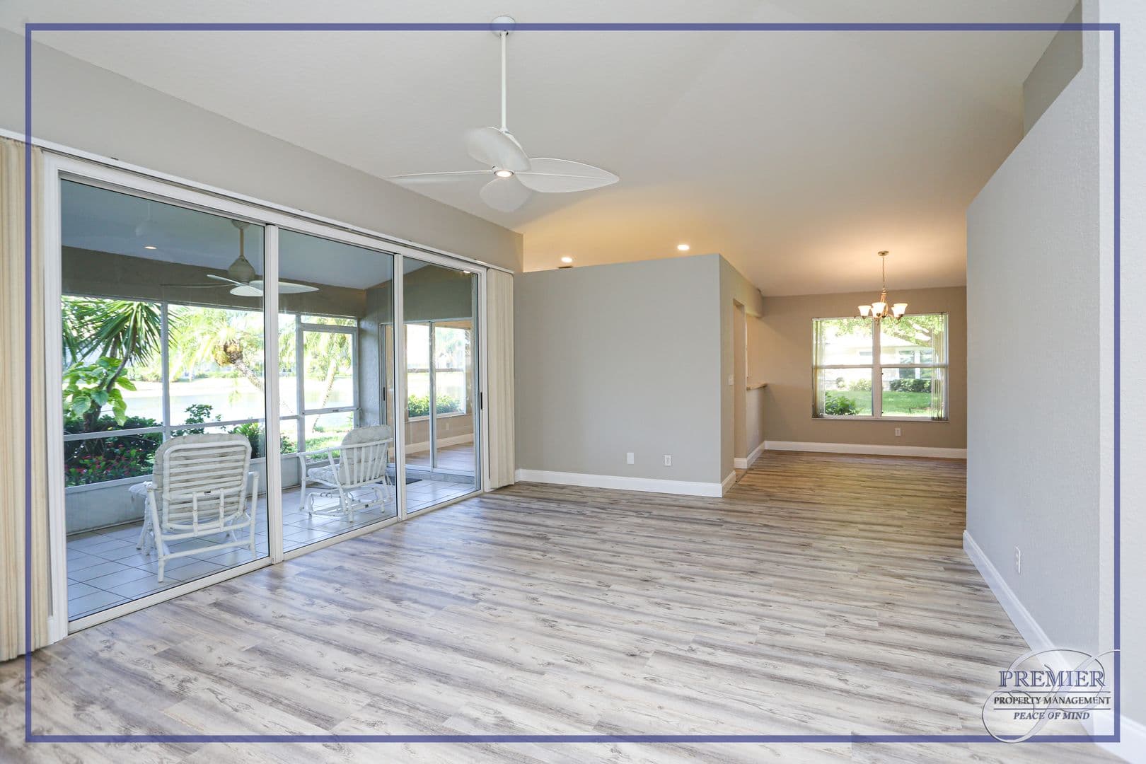 Naples House: 402 Emerald Bay Circle #E7