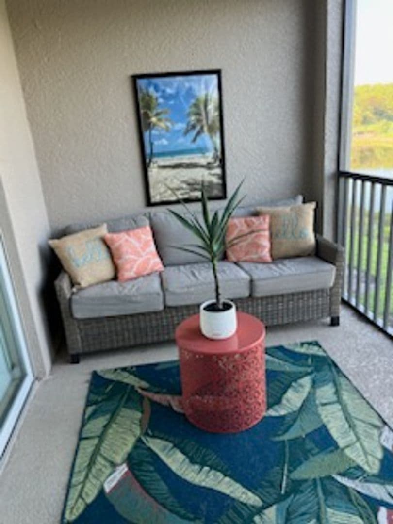 Naples House: 10275 Heritage Bay Boulevard #724