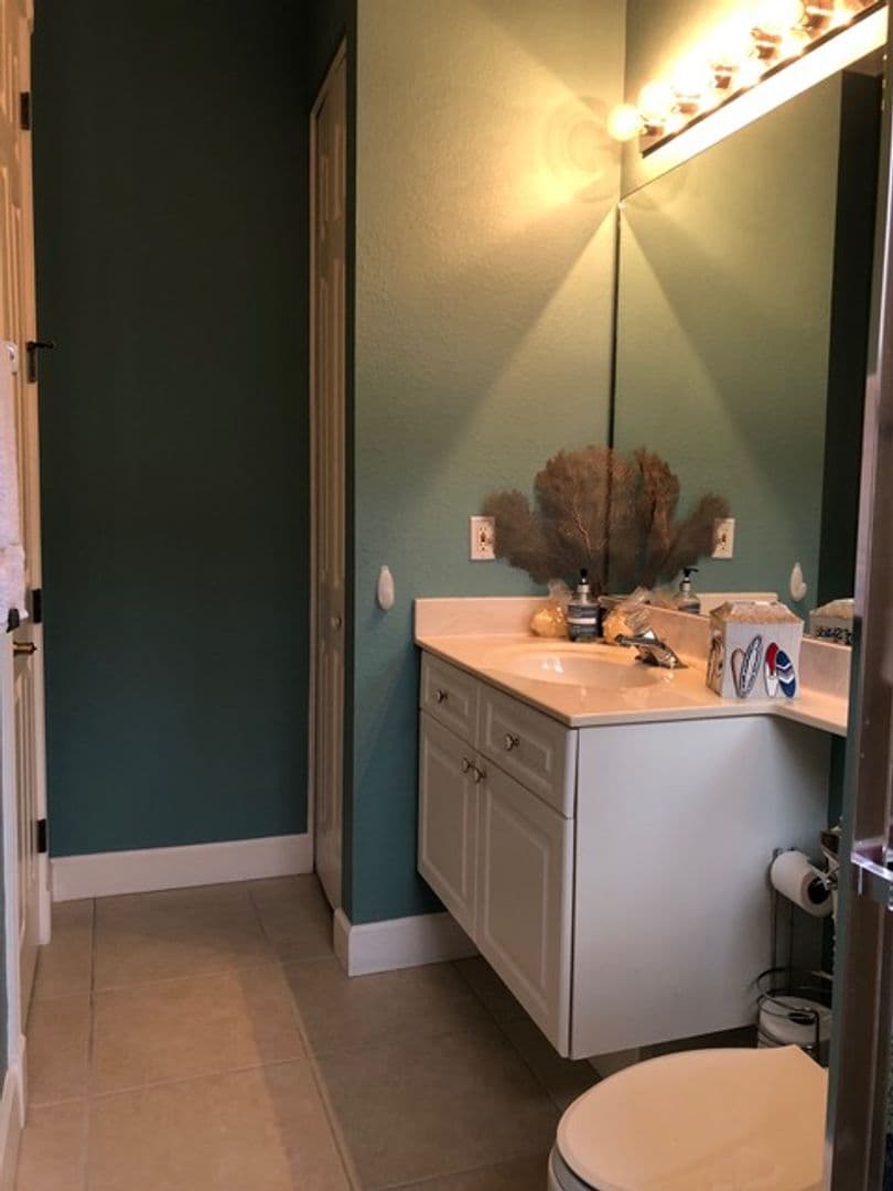 Naples House: 14780 Glen Eden Drive