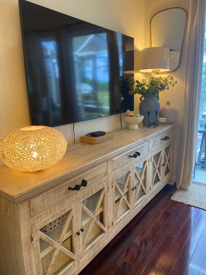 Naples House: 768 Hampton Circle