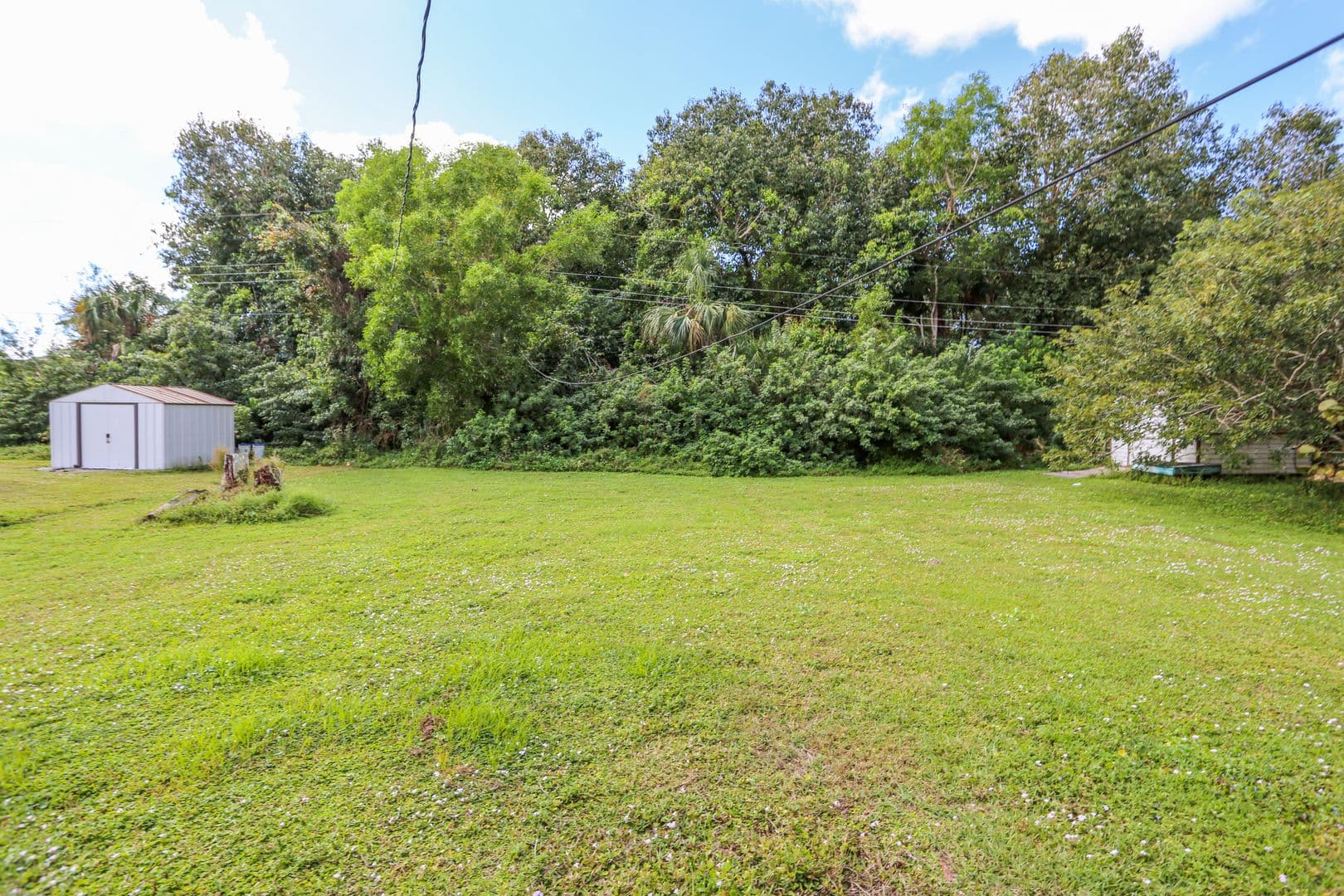 Naples House: 159 5th Street