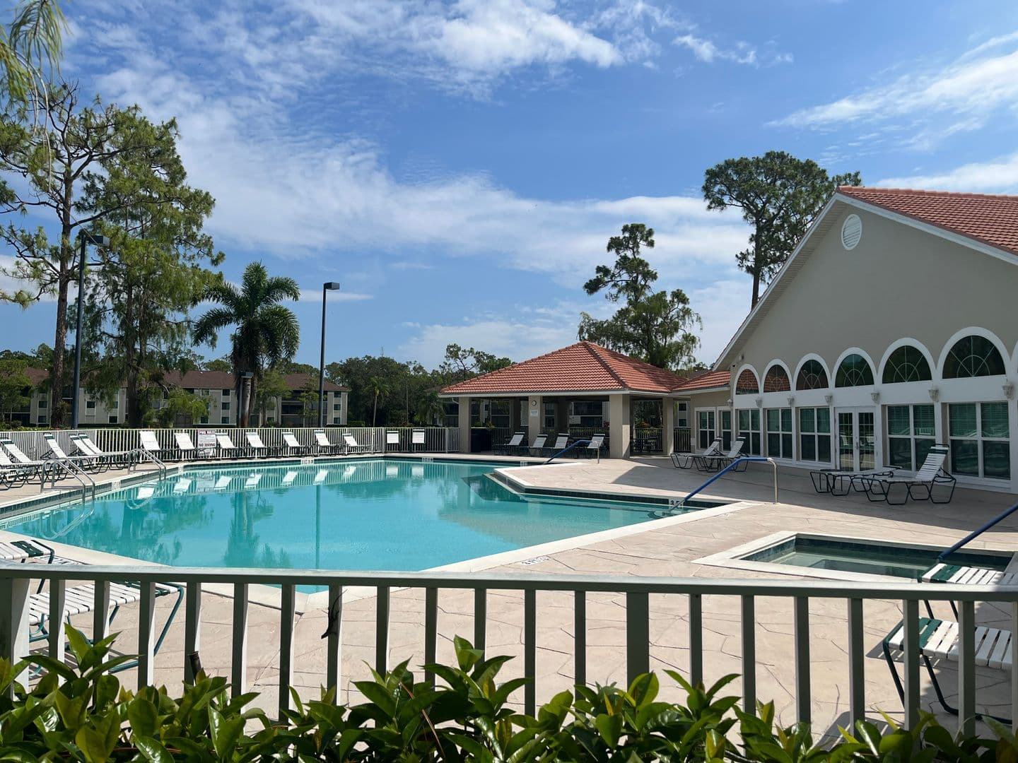 Naples House: 5708 Deuville Circle #308