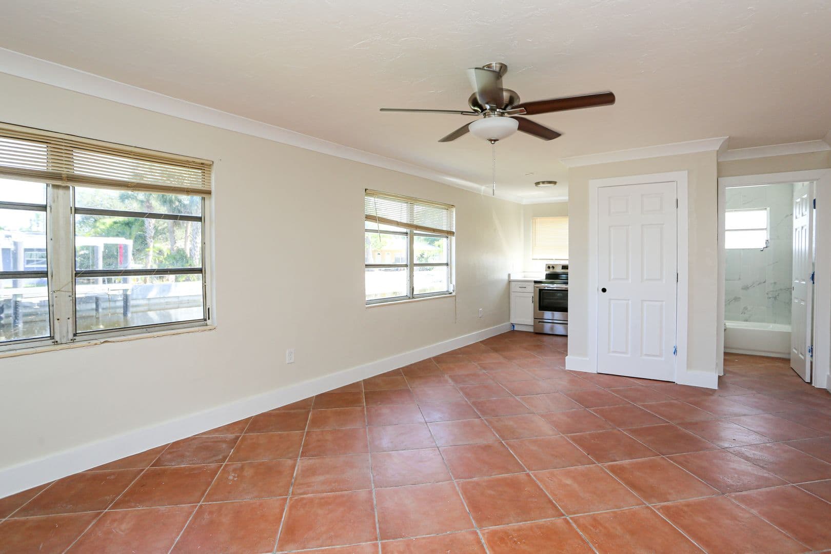 Naples Apartment: 2829 Shoreview Drive