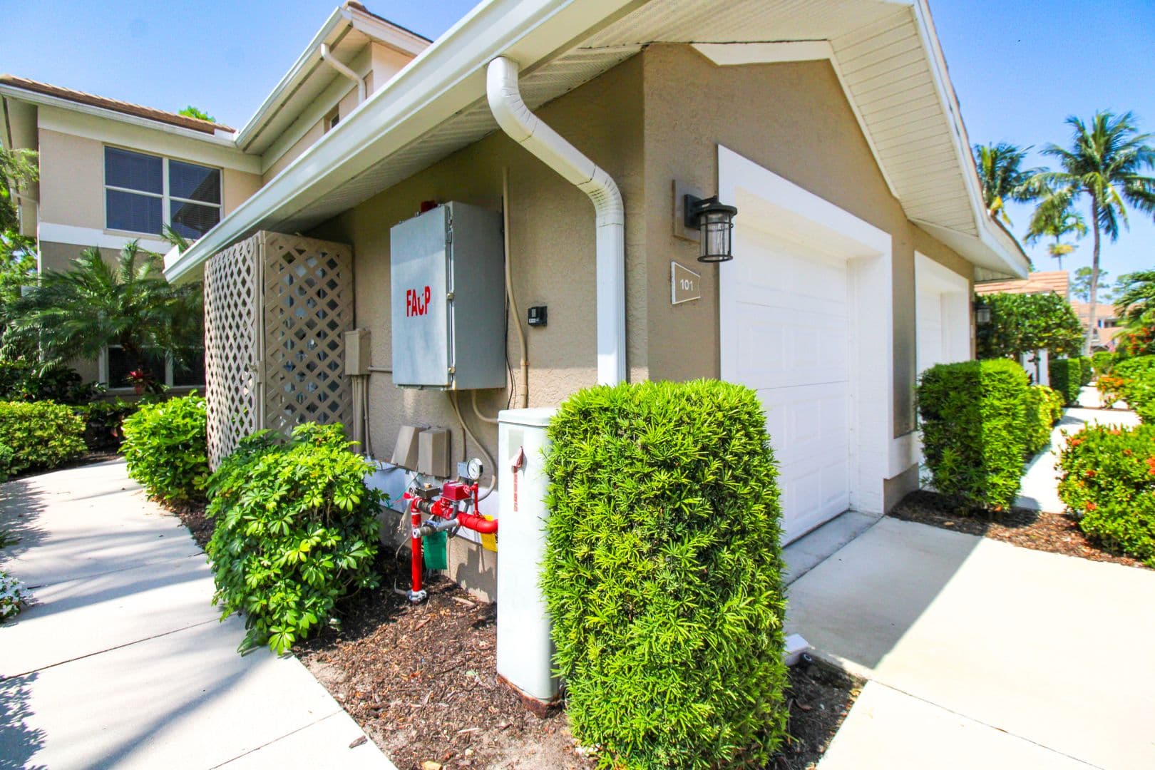 Naples Condo: 817 Carrick Bend Circle Unit 101