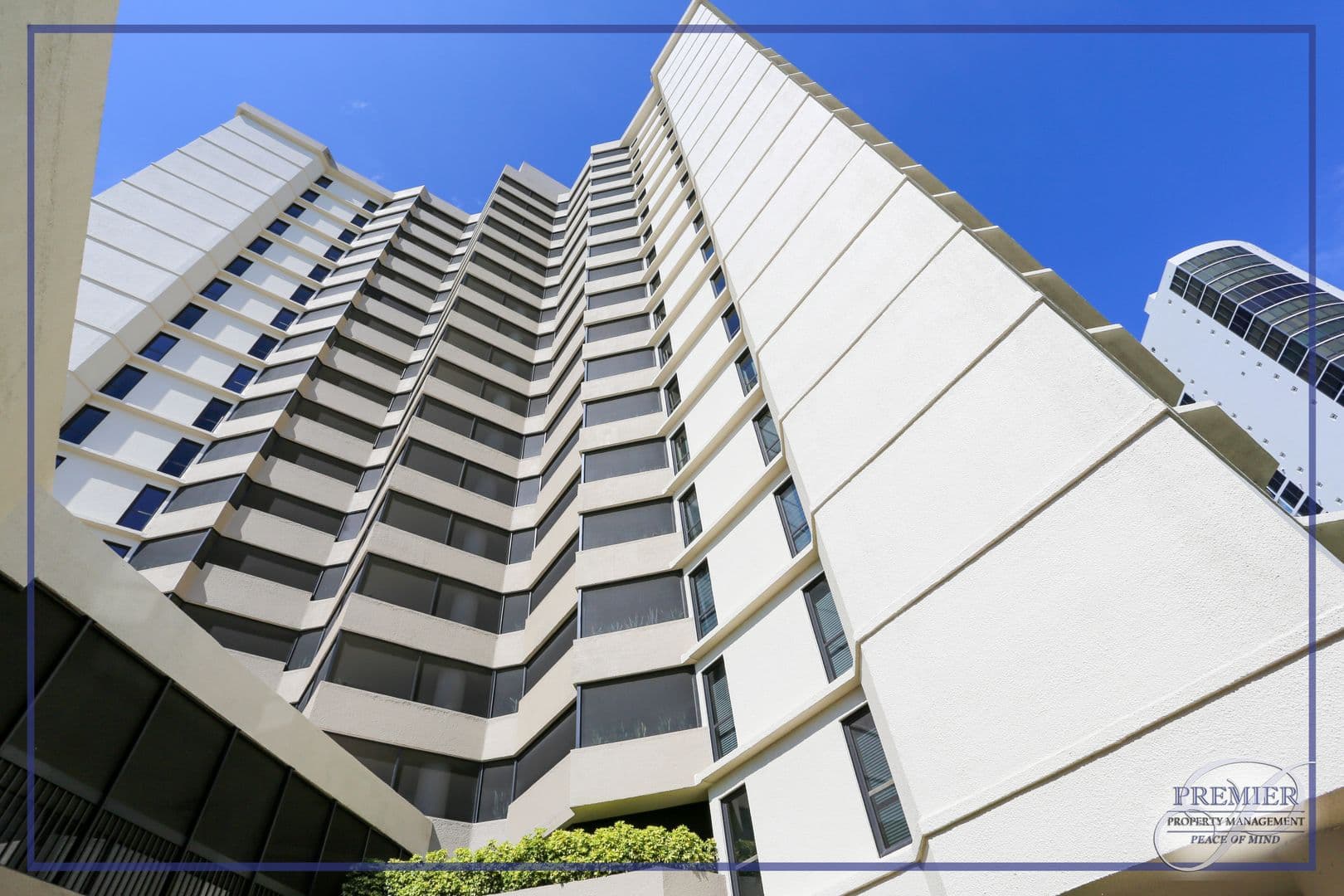 Naples Condo: 4551 Gulf Shore Boulevard N Unit 301
