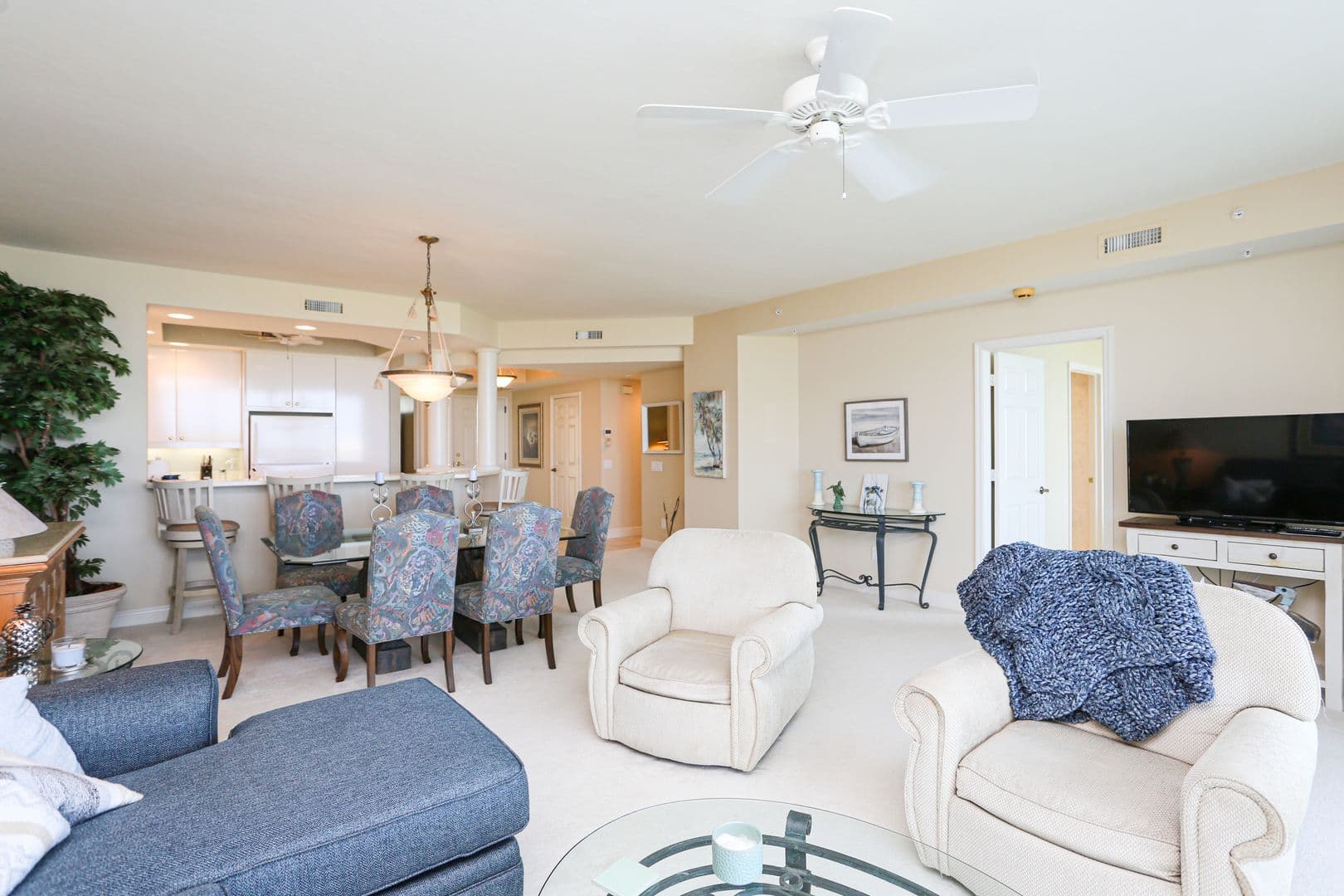 Naples House: 430 Cove Tower Drive Unit 1202