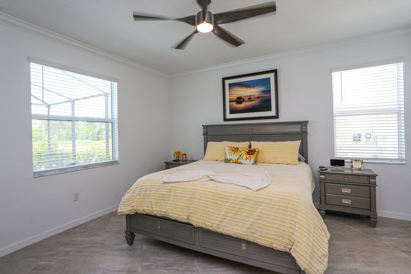 Naples House: 2155 Hamlin Street