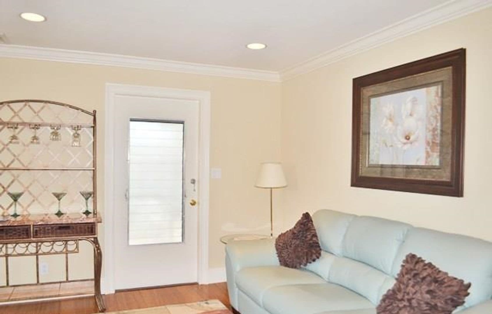 Naples House: 1065 Gulf Shore Boulevard N #416