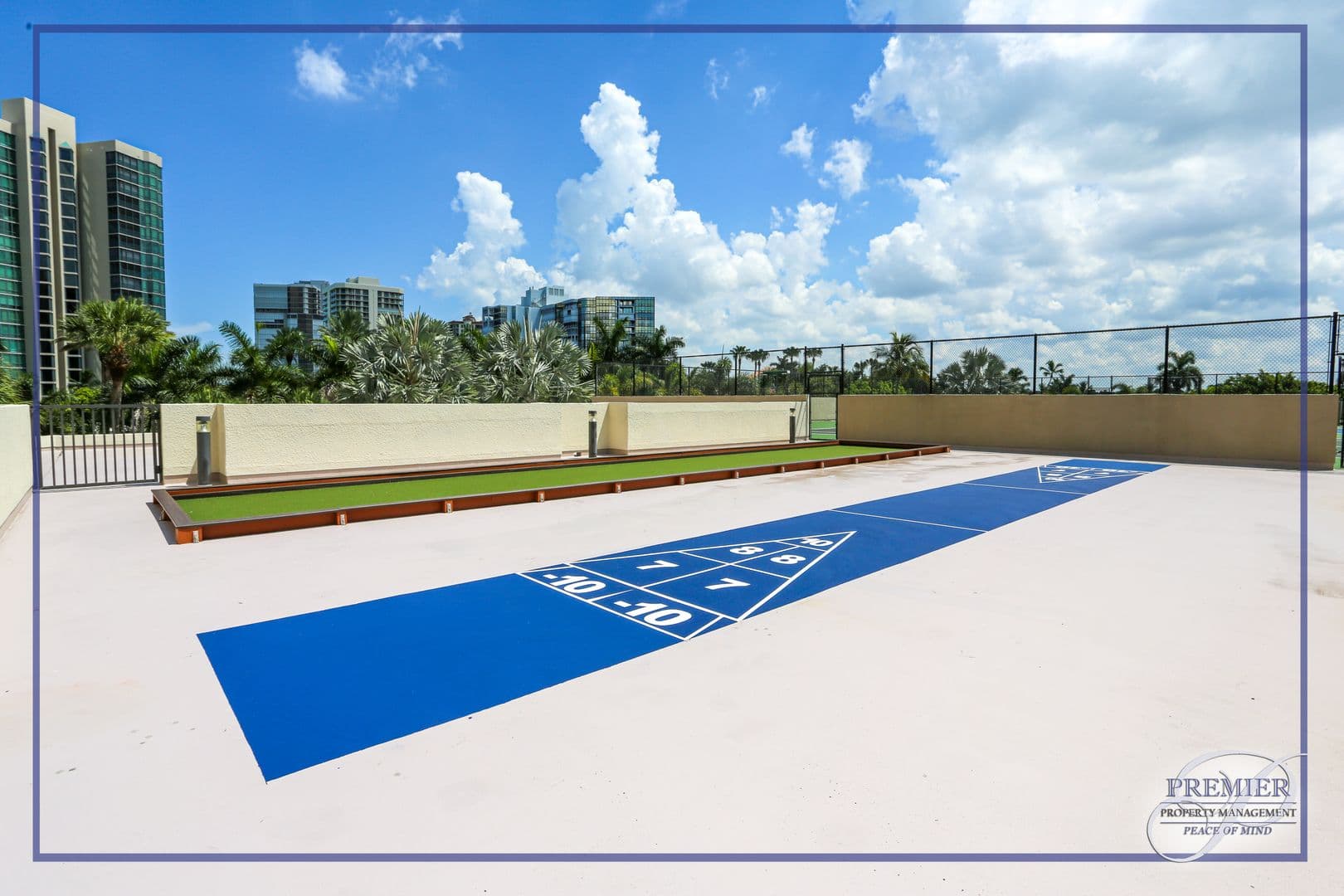 Naples Condo: 4551 Gulf Shore Boulevard N Unit 301