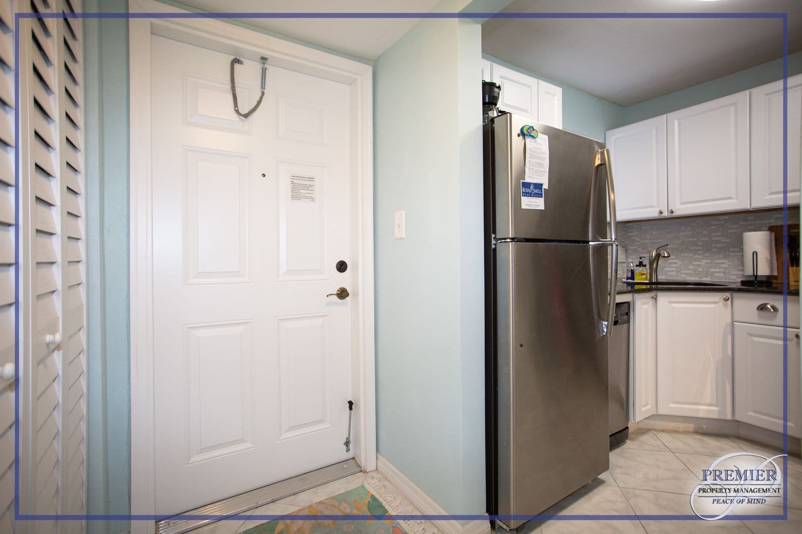 Naples House: 225 Turtle Lake Court #106