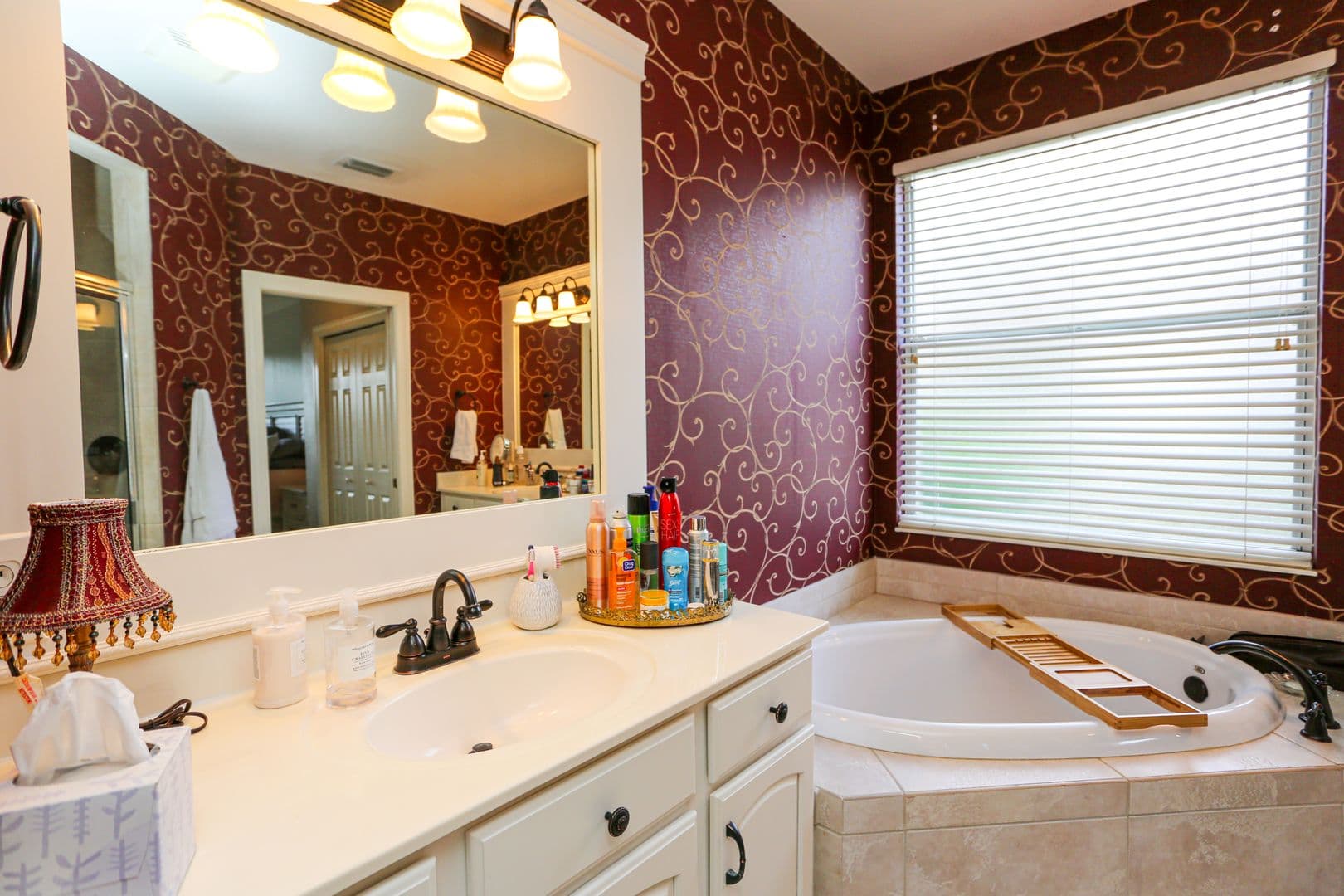 Naples House: 5945 Paradise Circle