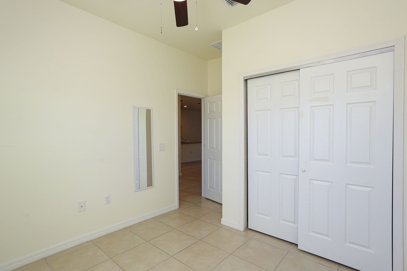 Naples Apartment: 2061 Sunshine Boulevard