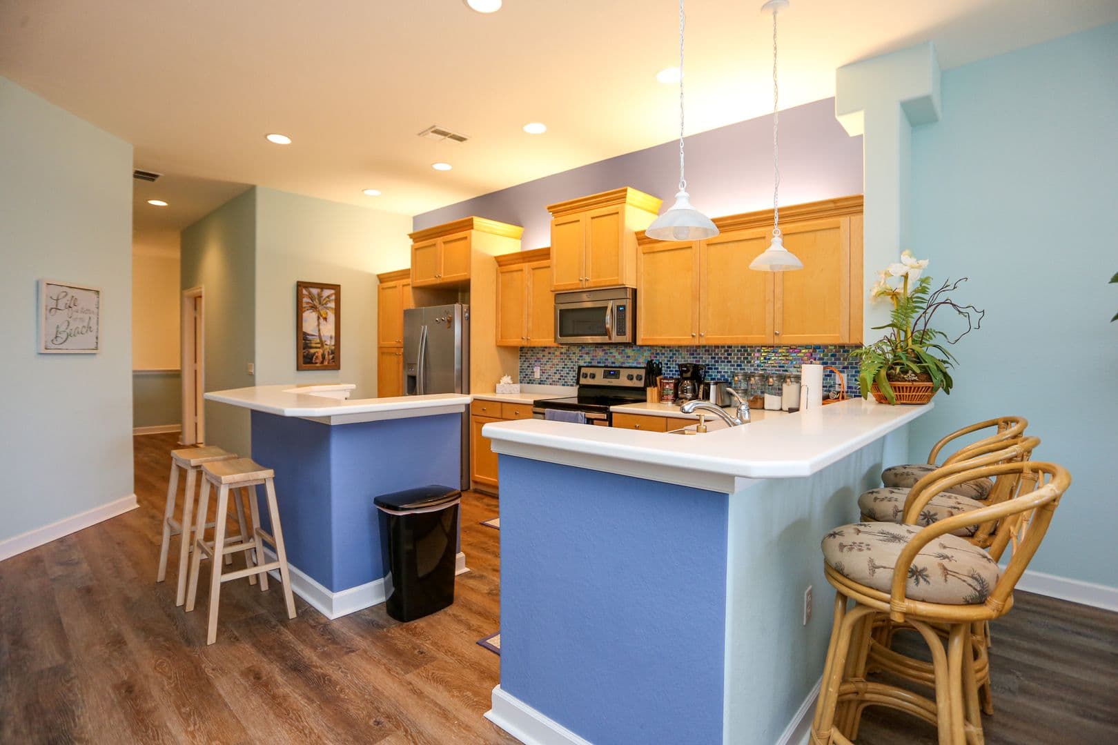 Estero House: 8565 Via Garibaldi #203