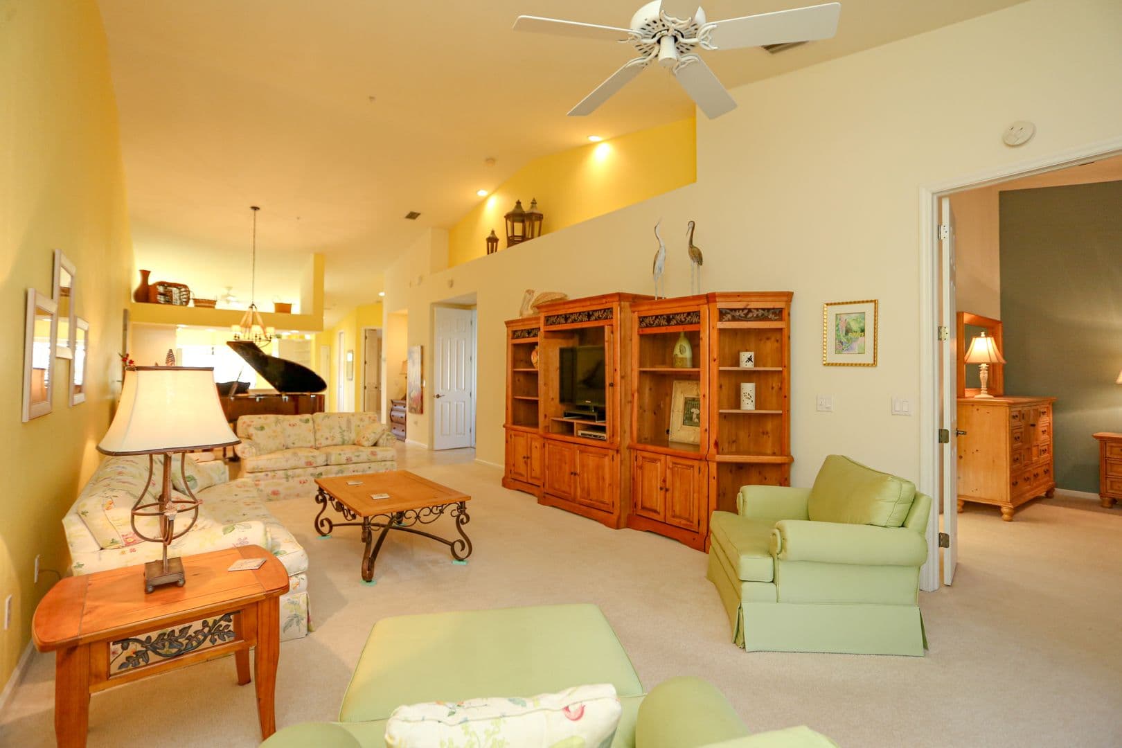 Naples House: 14550 Red Fox Run Unit 402