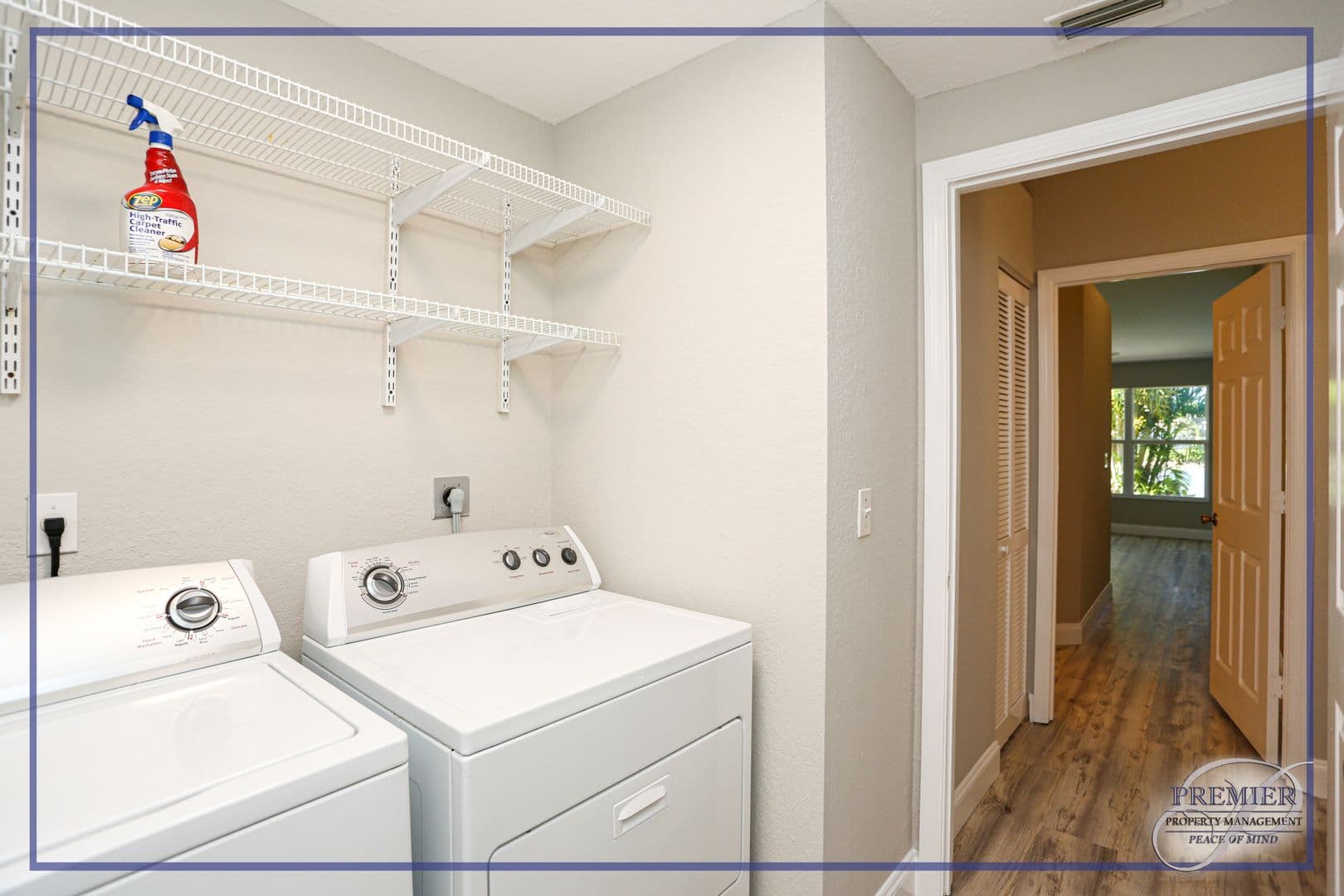 Naples House: 402 Emerald Bay Circle #E7