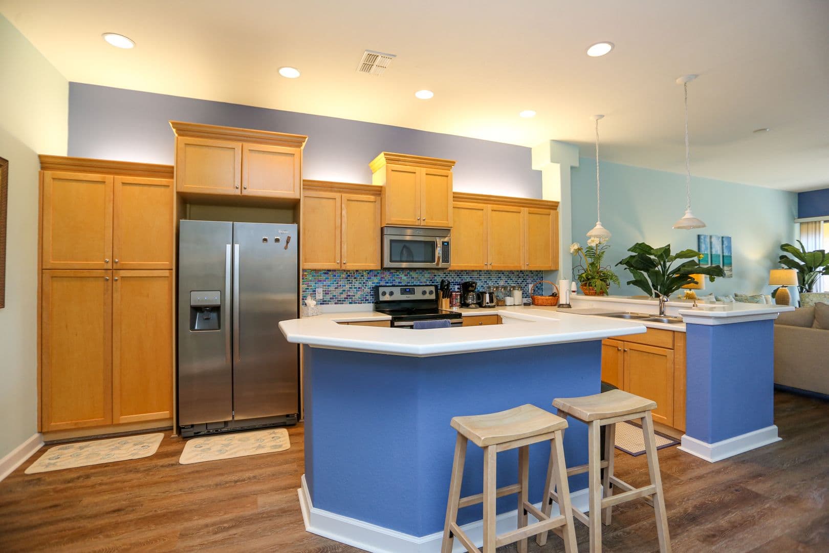 Estero House: 8565 Via Garibaldi #203