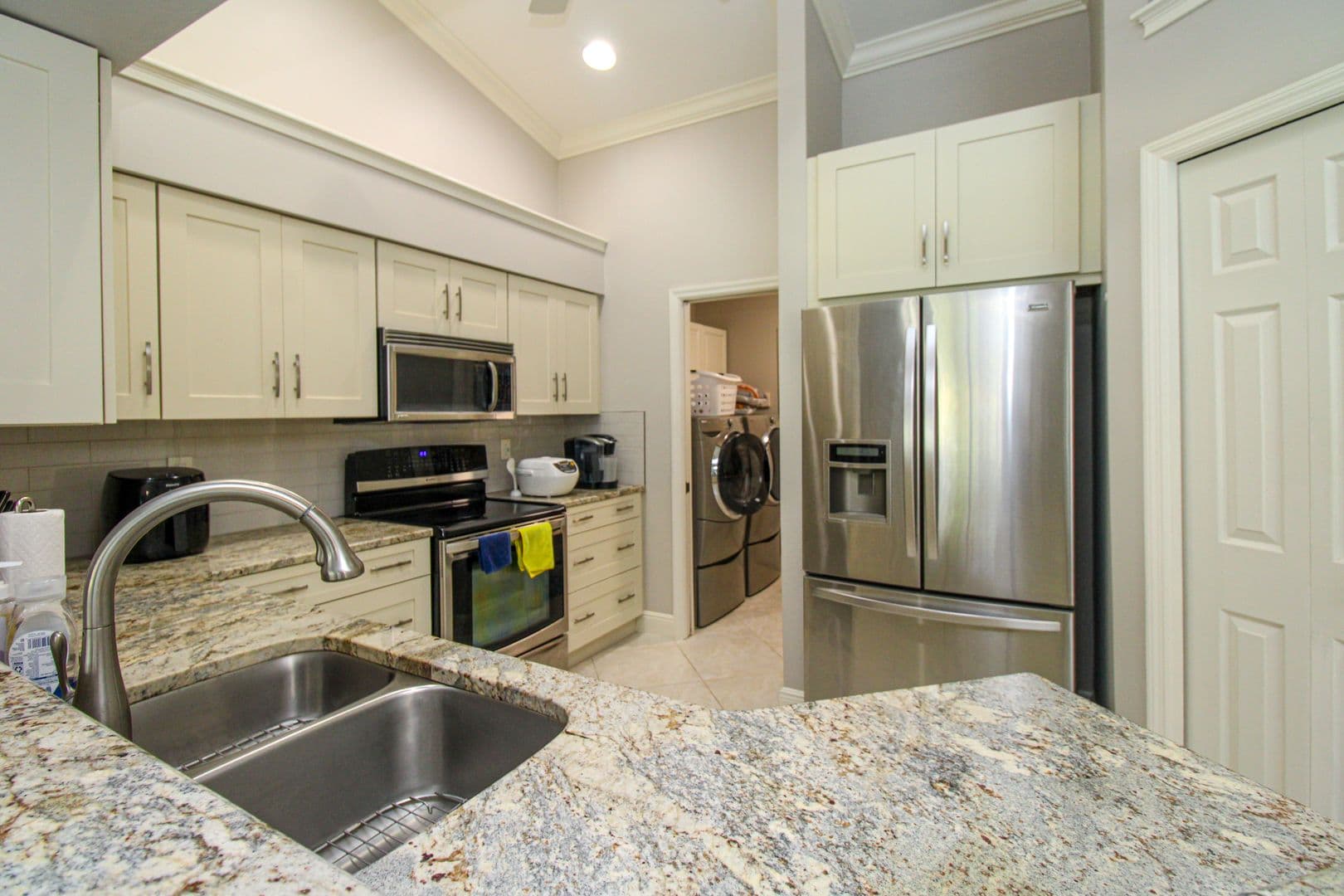 Naples House: 333 Wentworth Court