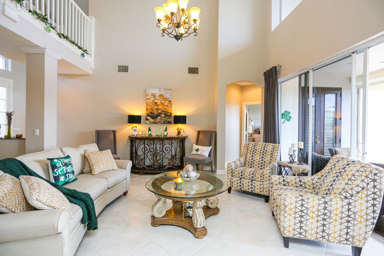 Naples House: 5945 Paradise Circle