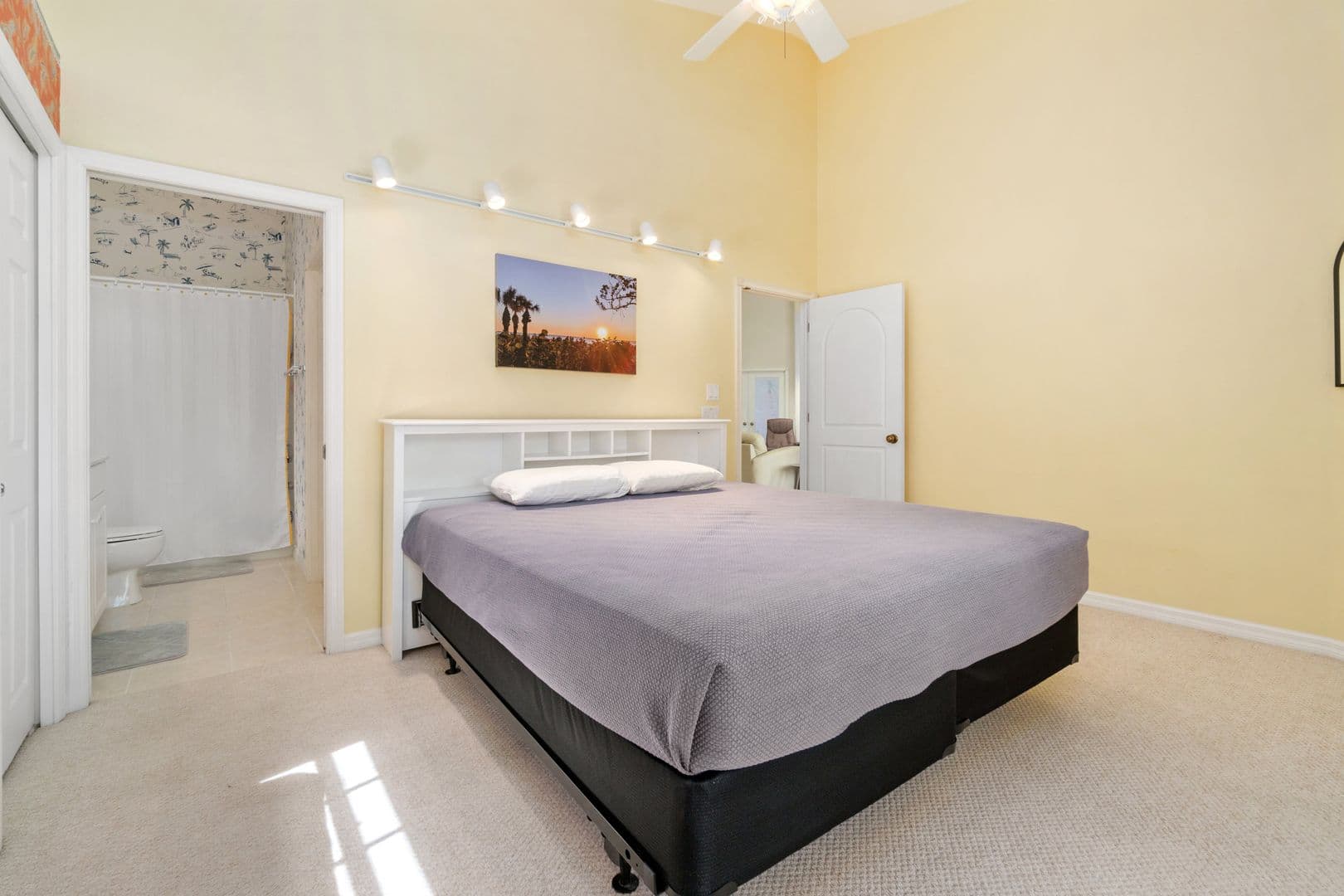 Bonita Springs House: 27130 Flamingo Drive