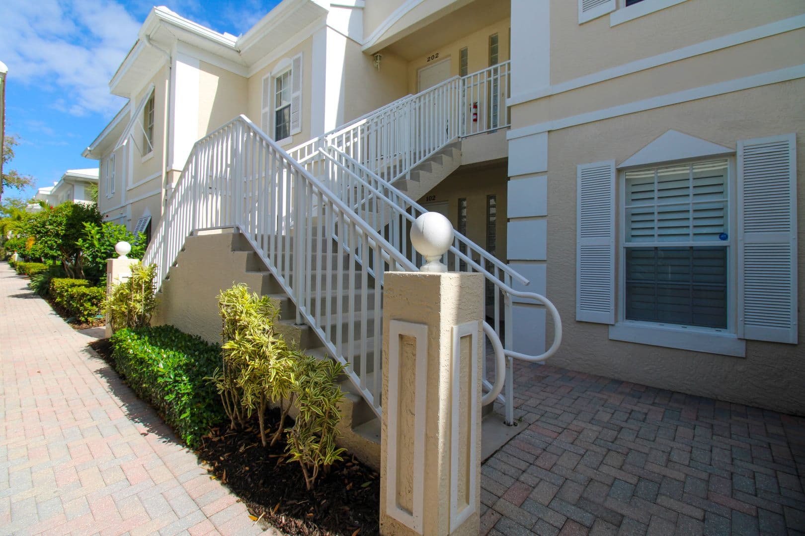Naples House: 1360 Sweetwater CV Unit#202
