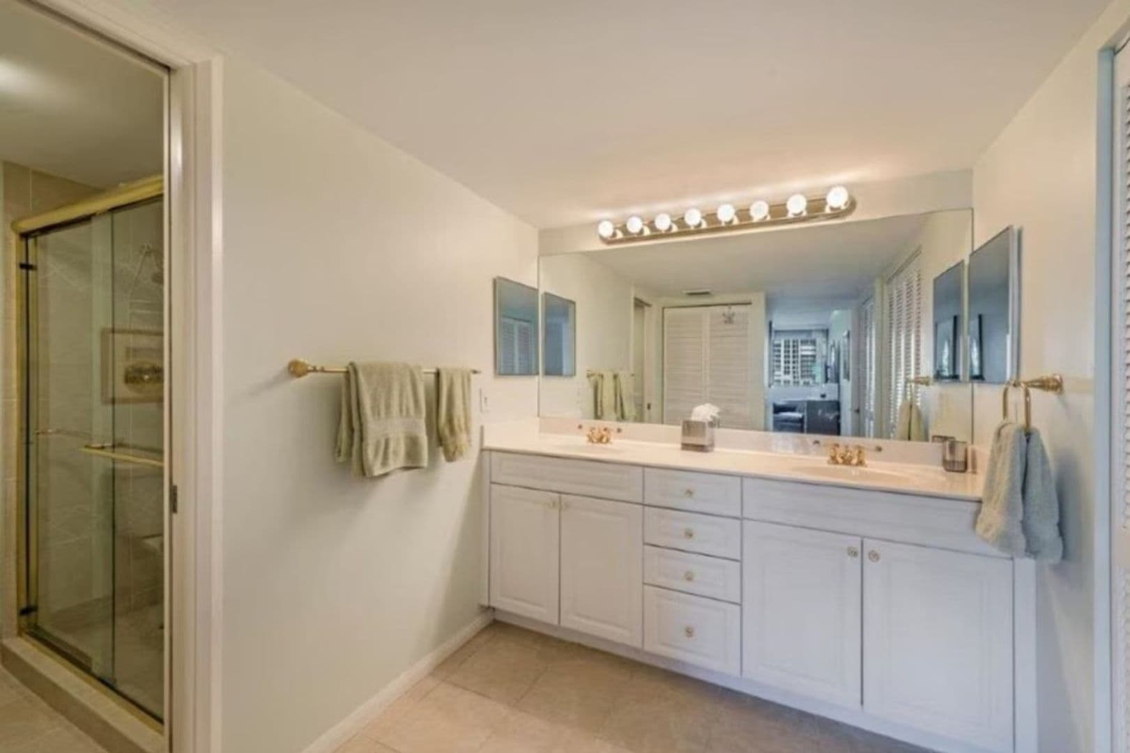 Naples Condo: 4005 Gulf Shore Boulevard North Unit #407