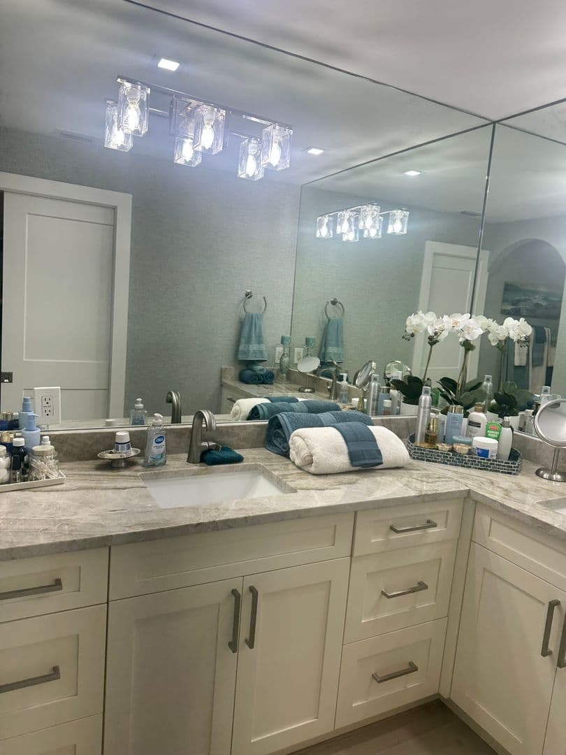 Naples House: 740 Willowhead Drive