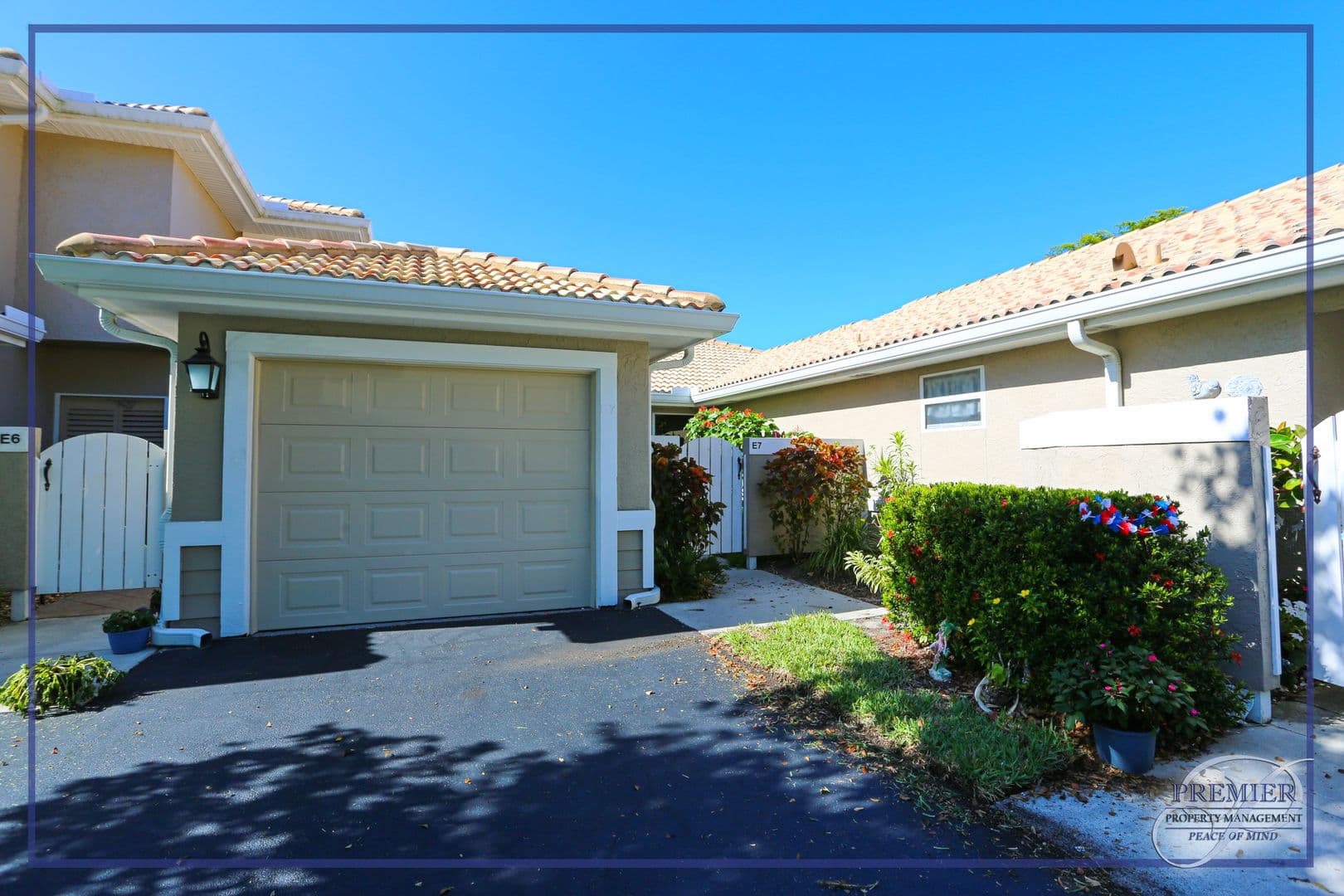 Naples House: 402 Emerald Bay Circle #E7