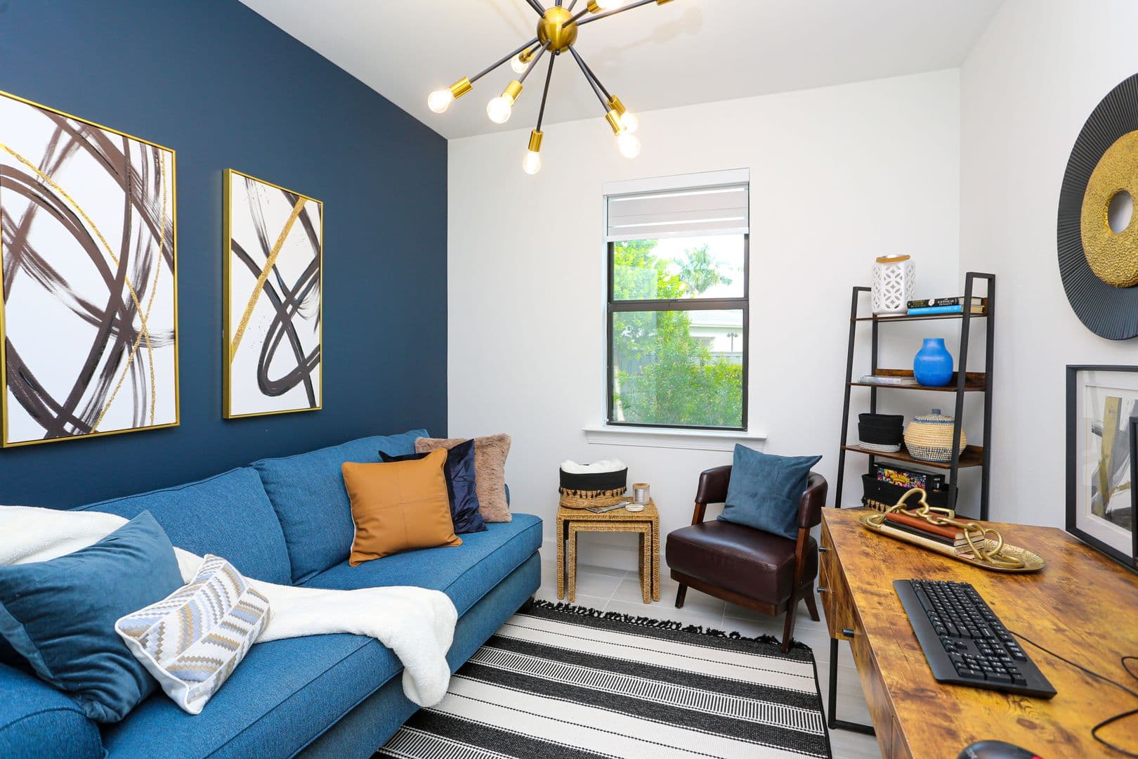 Naples House: 1937 Yellowfin Circle
