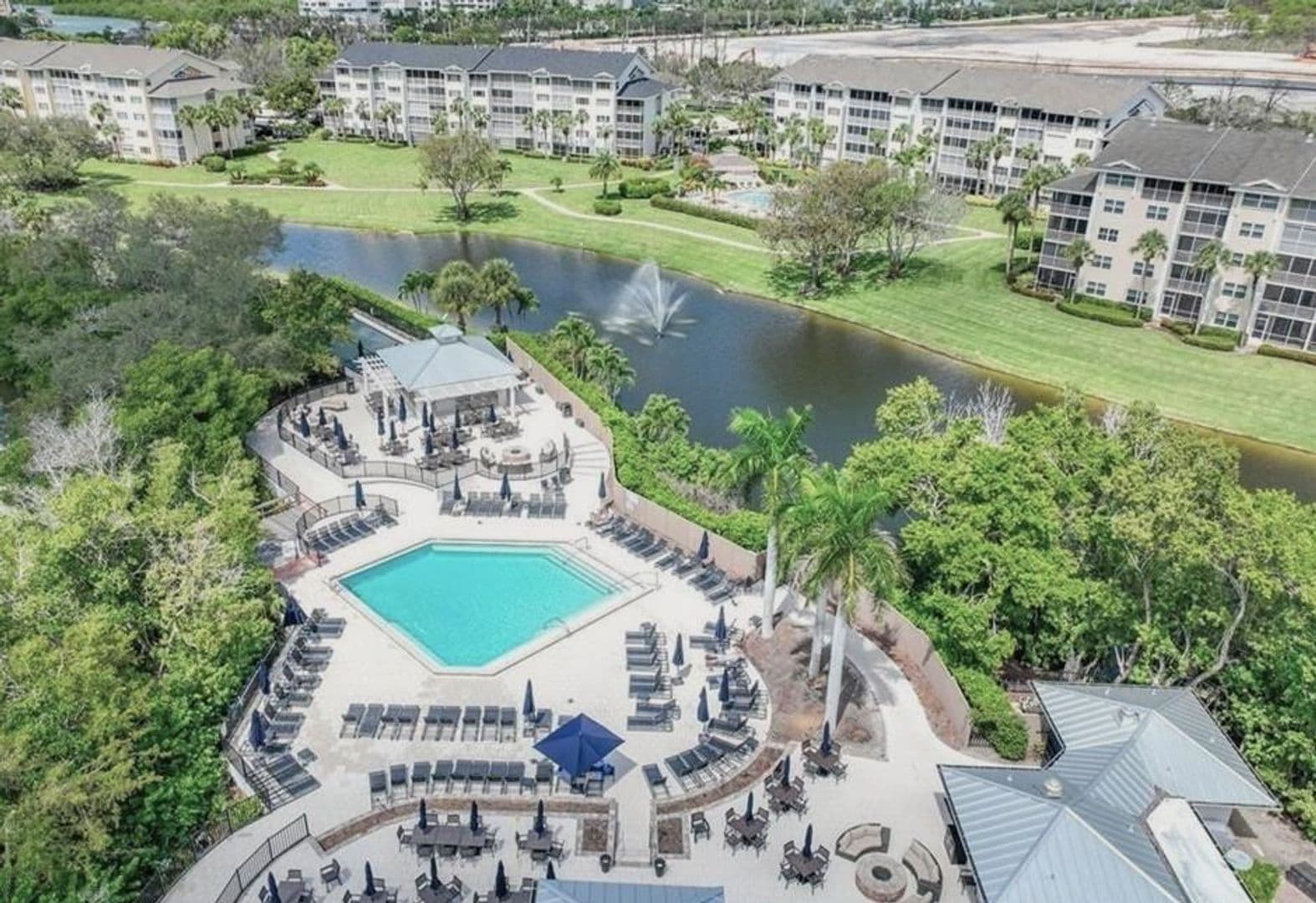 Naples Condo: 817 Carrick Bend Circle Unit 101