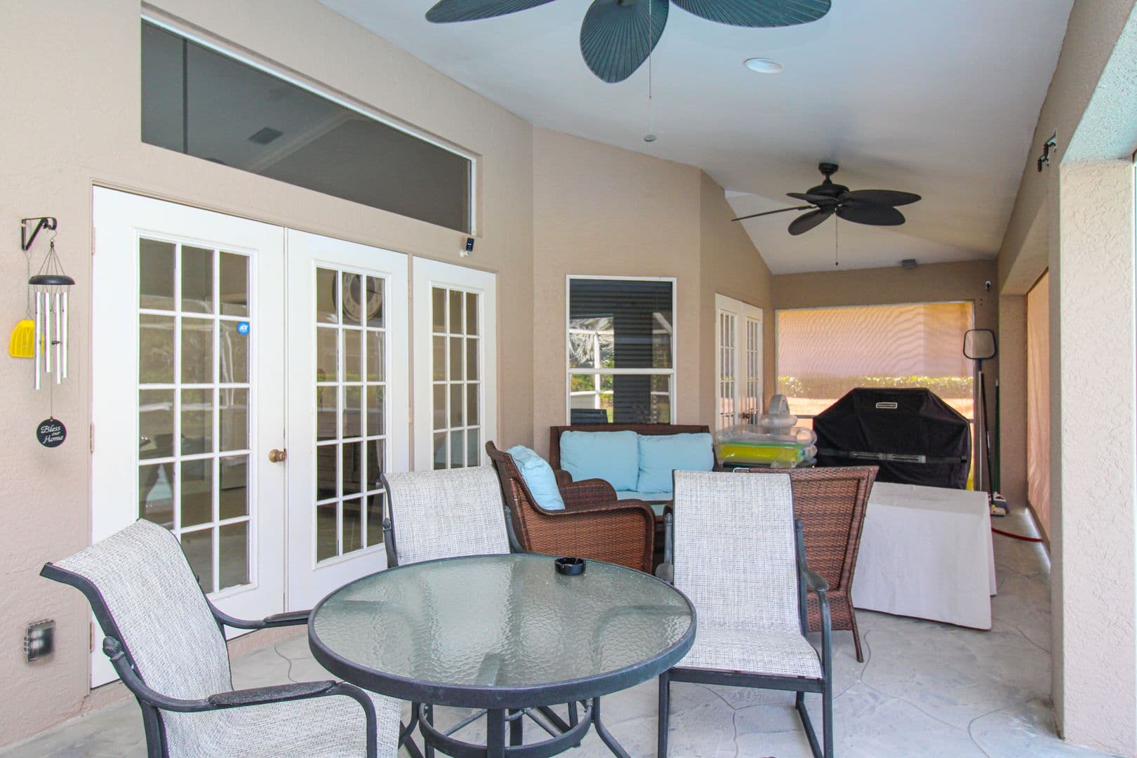 Naples House: 333 Wentworth Court