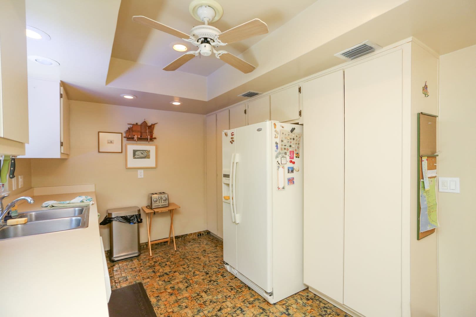 Naples House: 550 3rd Avenue North