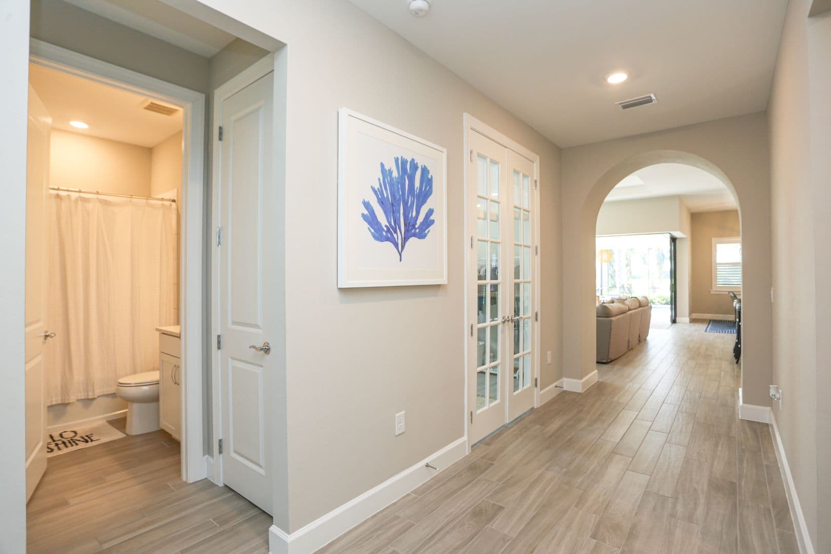 Naples House: 9716 Everglades Drive