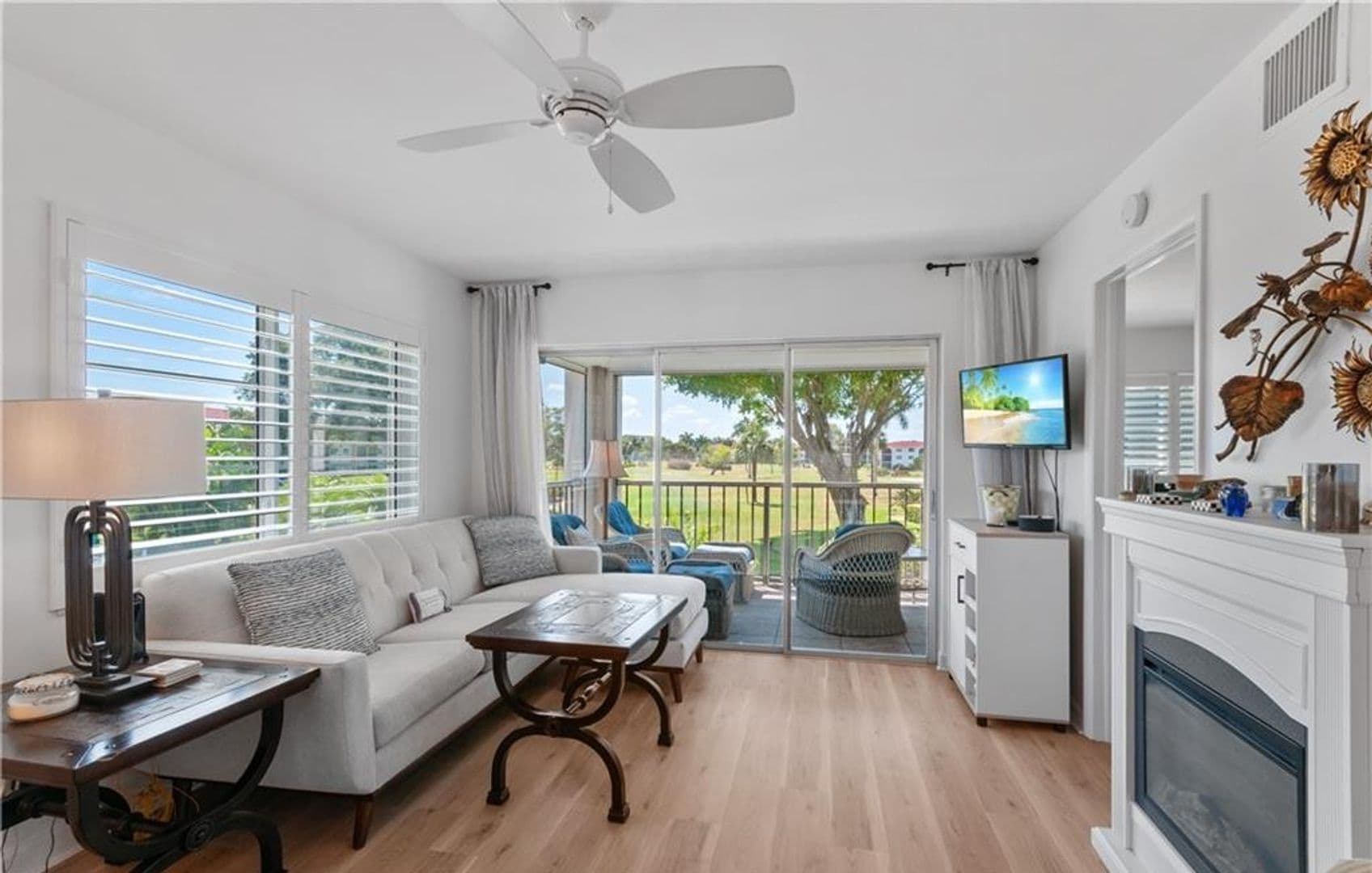 Naples House: 5 High Point Circle W Unit #206