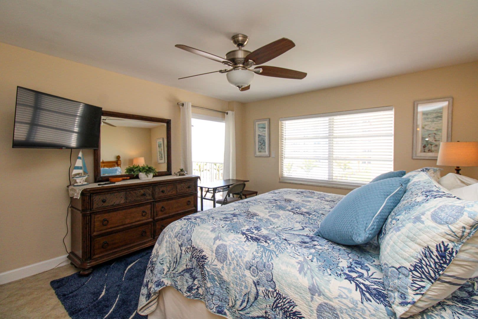 Naples Condo: 3443 Gulf Shore Boulevard N Unit 213