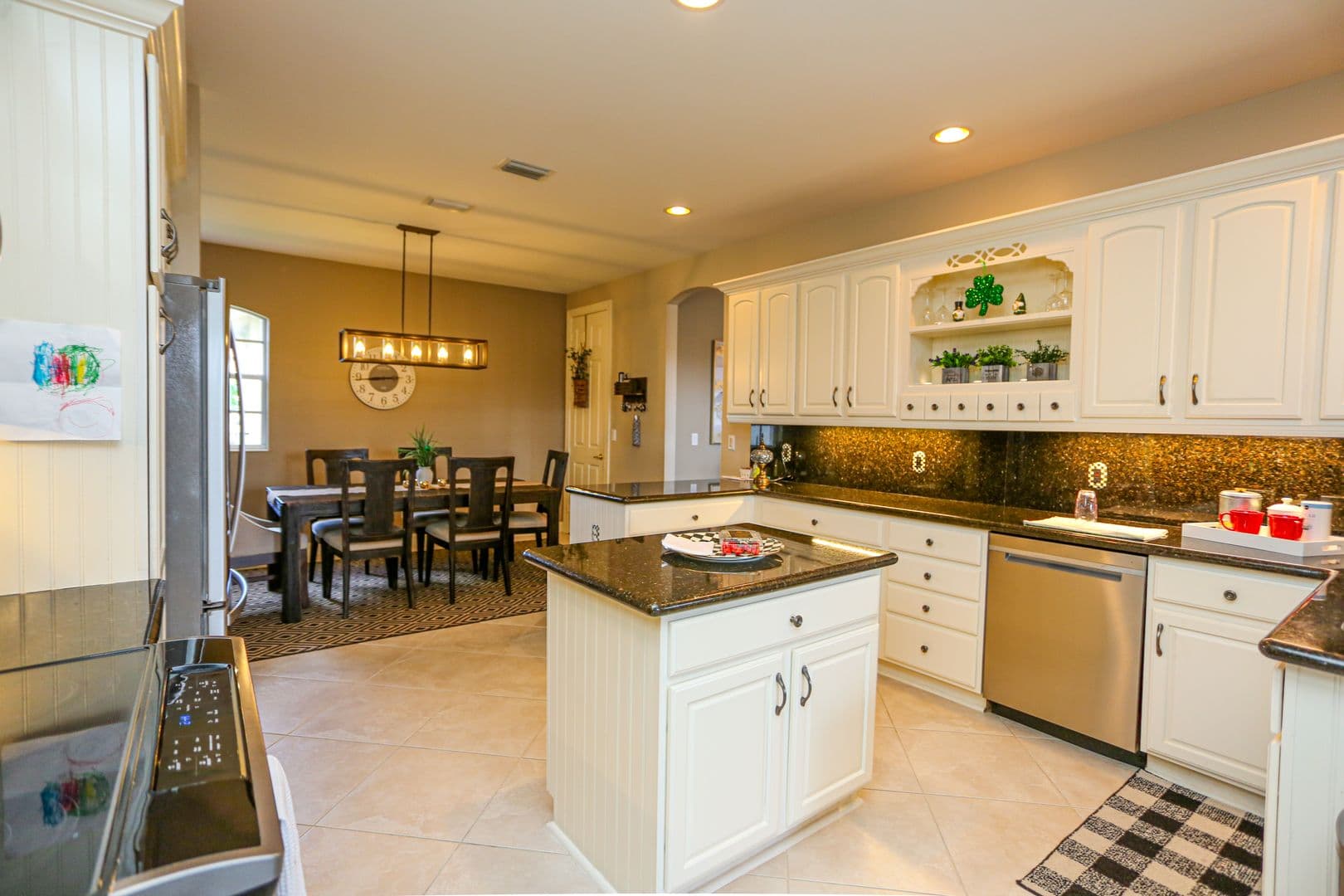 Naples House: 5945 Paradise Circle