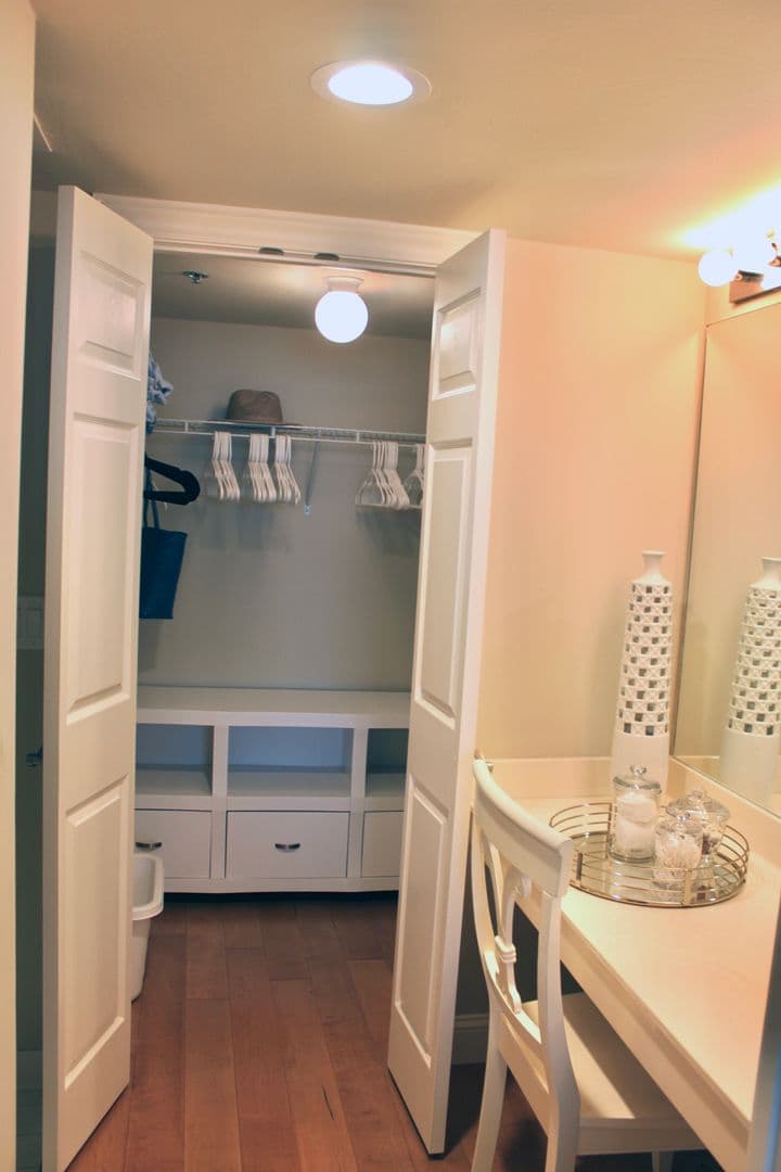 Naples House: 5550 Heron Point Drive #702