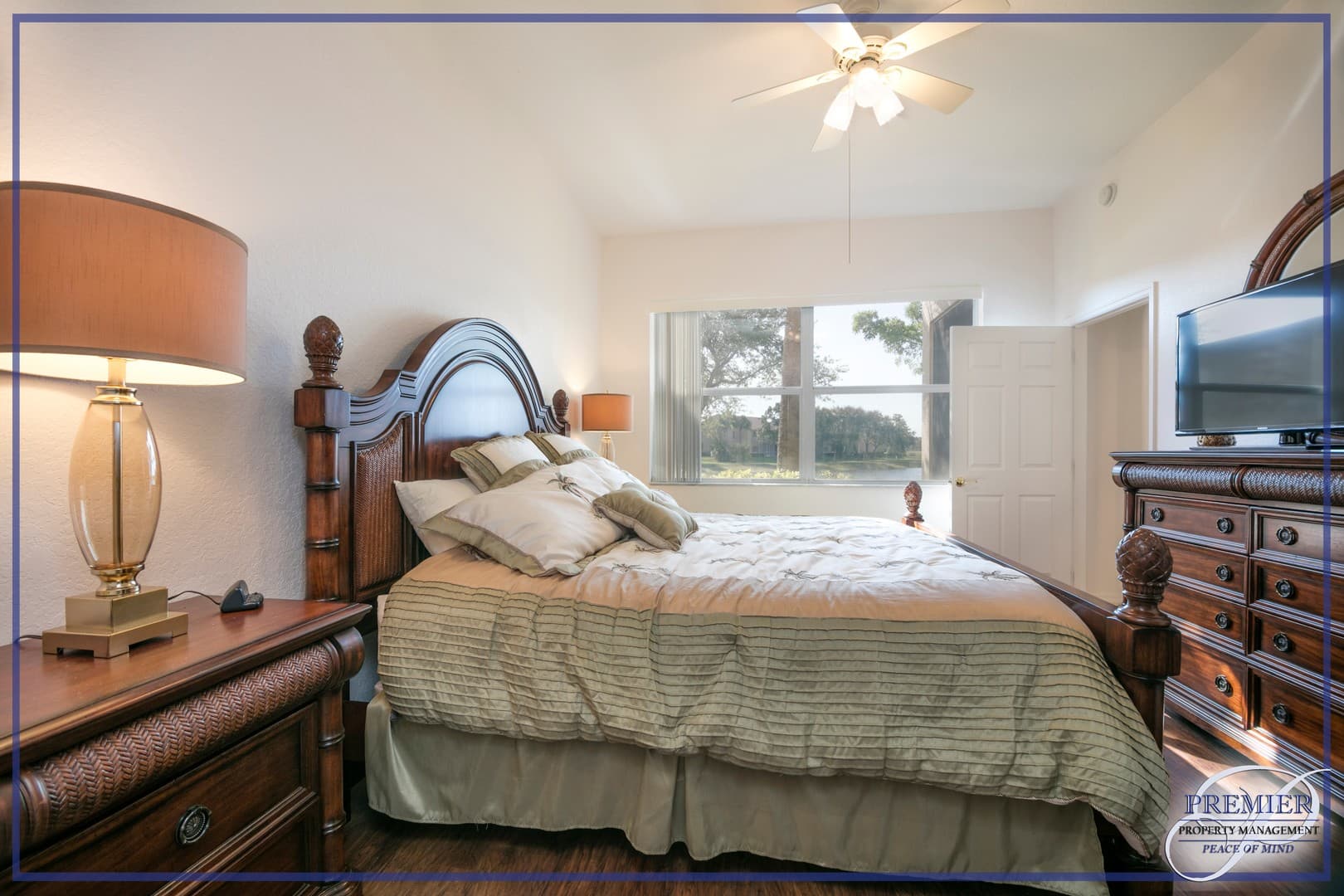 Naples House: 6825 Sterling Greens Drive #102