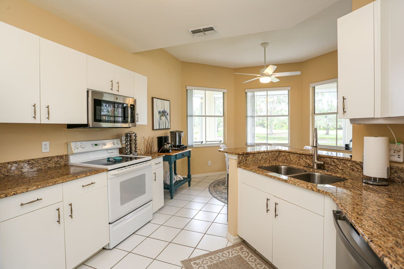 Bonita Springs House: 9111 Las Maderas Drive Unit 102