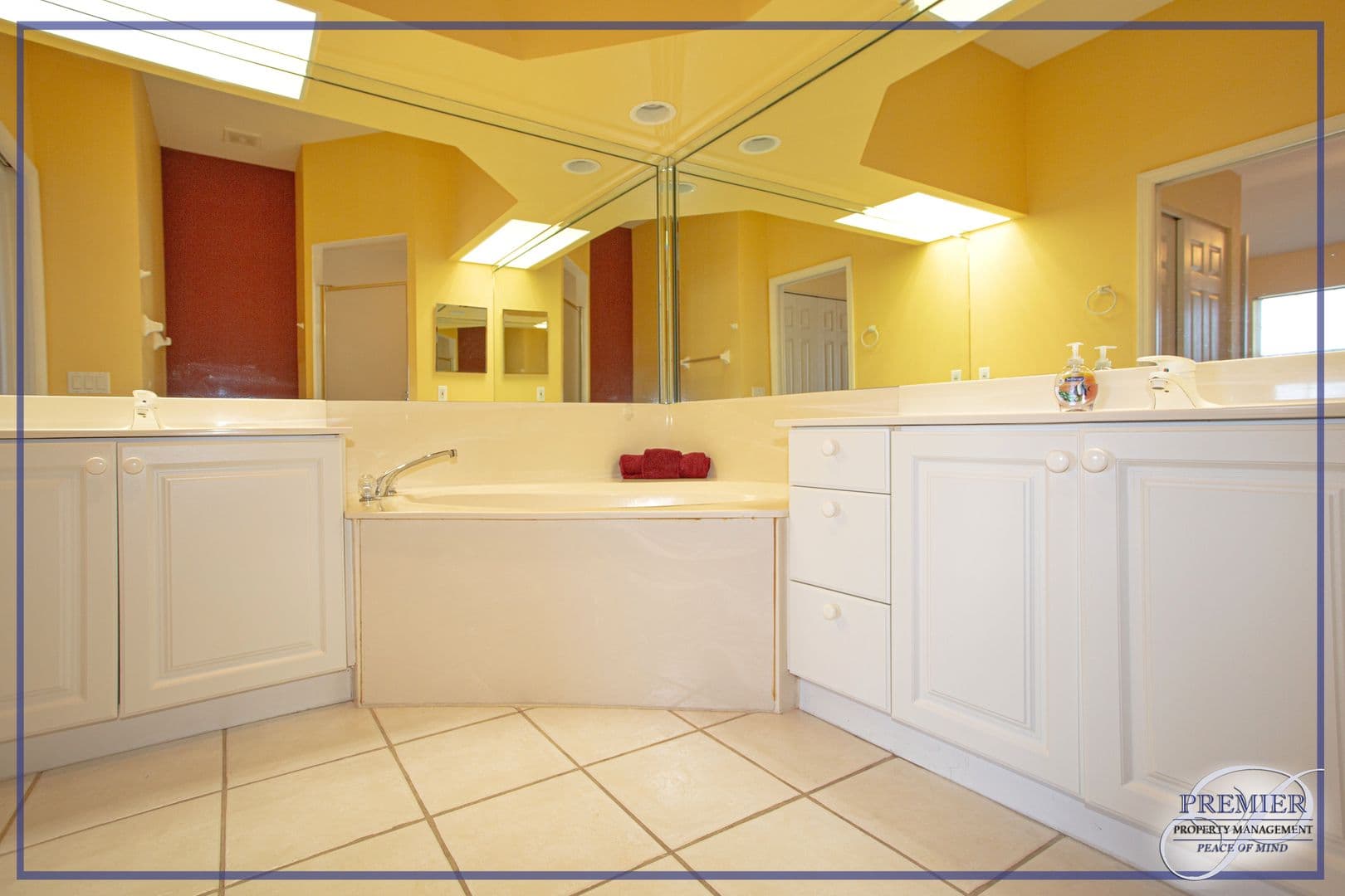 Naples House: 6855 Satinleaf Road South #202