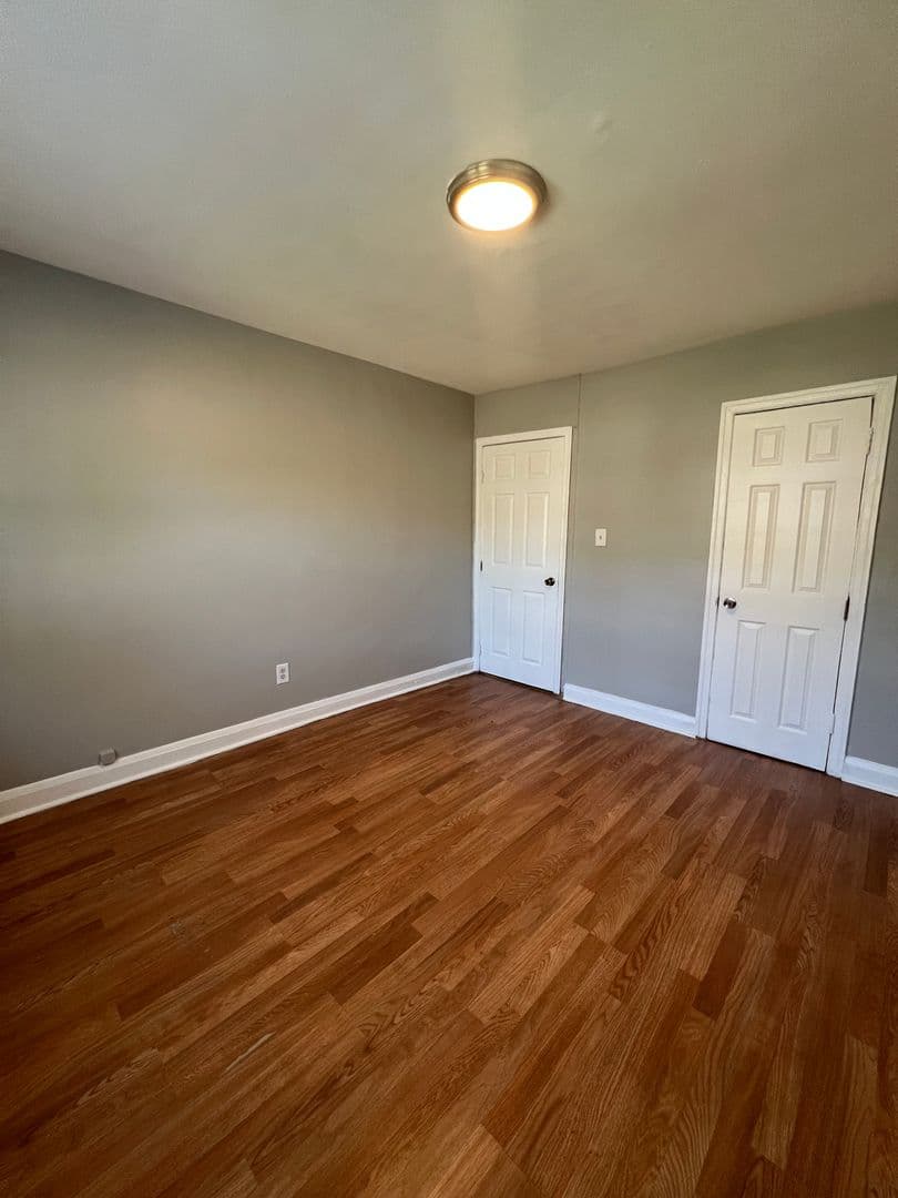 Baltimore Apartment: 1616 Plum Street
