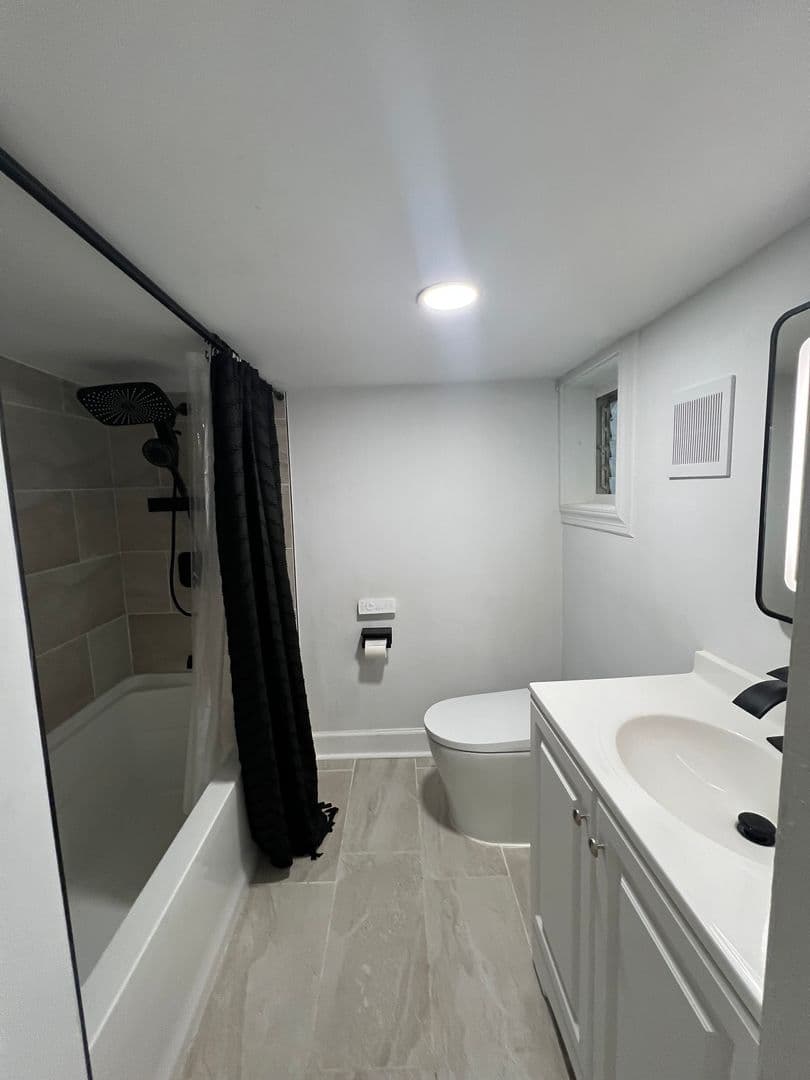 Baltimore House: 4321 Sheldon Avenue