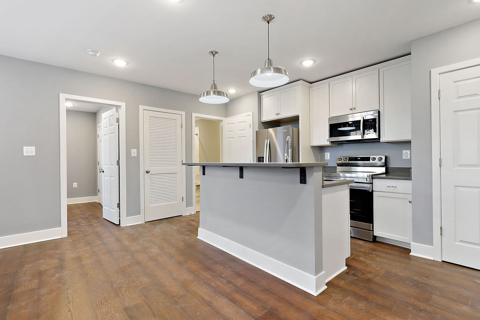 Baltimore Apartment: 19 East Fayette Street