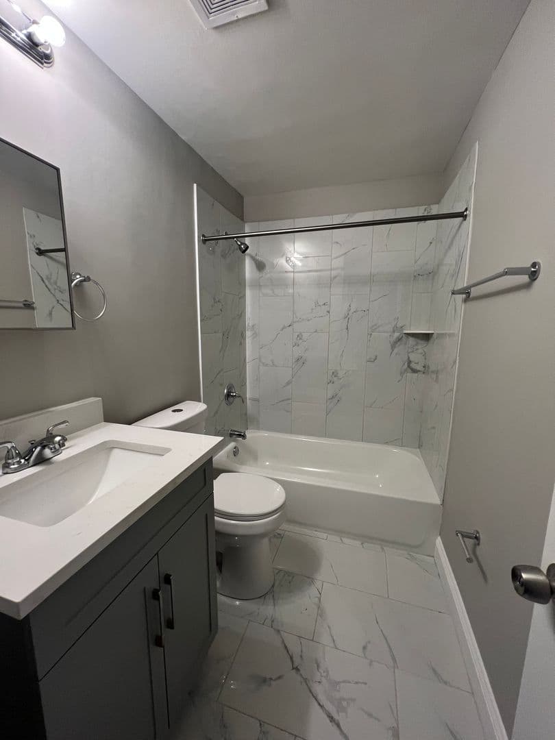 Baltimore House: 7817 Saint Boniface Lane