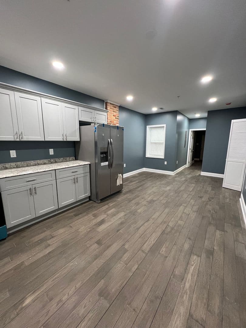 Baltimore Apartment: 2020 McCulloh Street